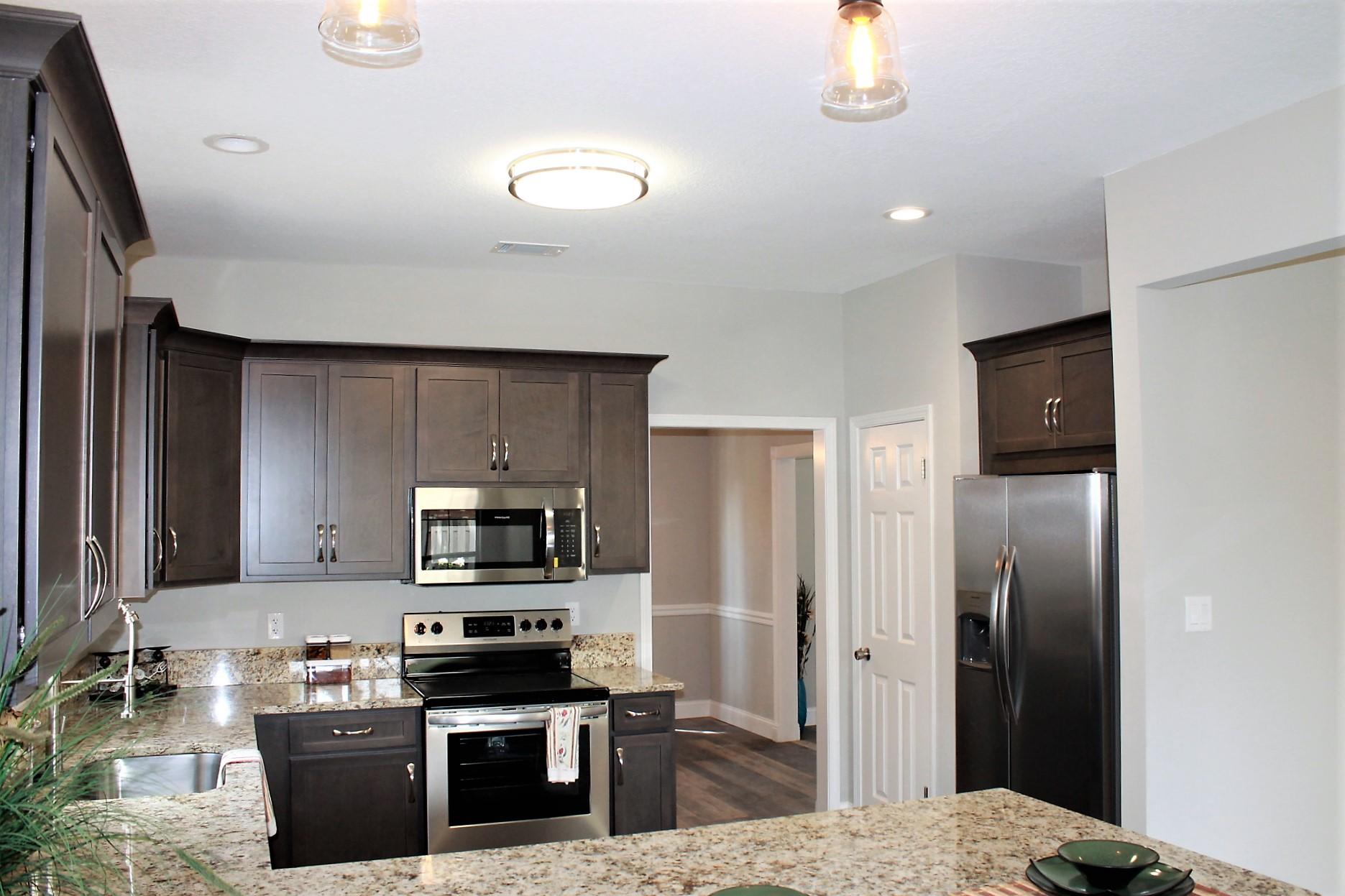 LAKE POINTE - Residential