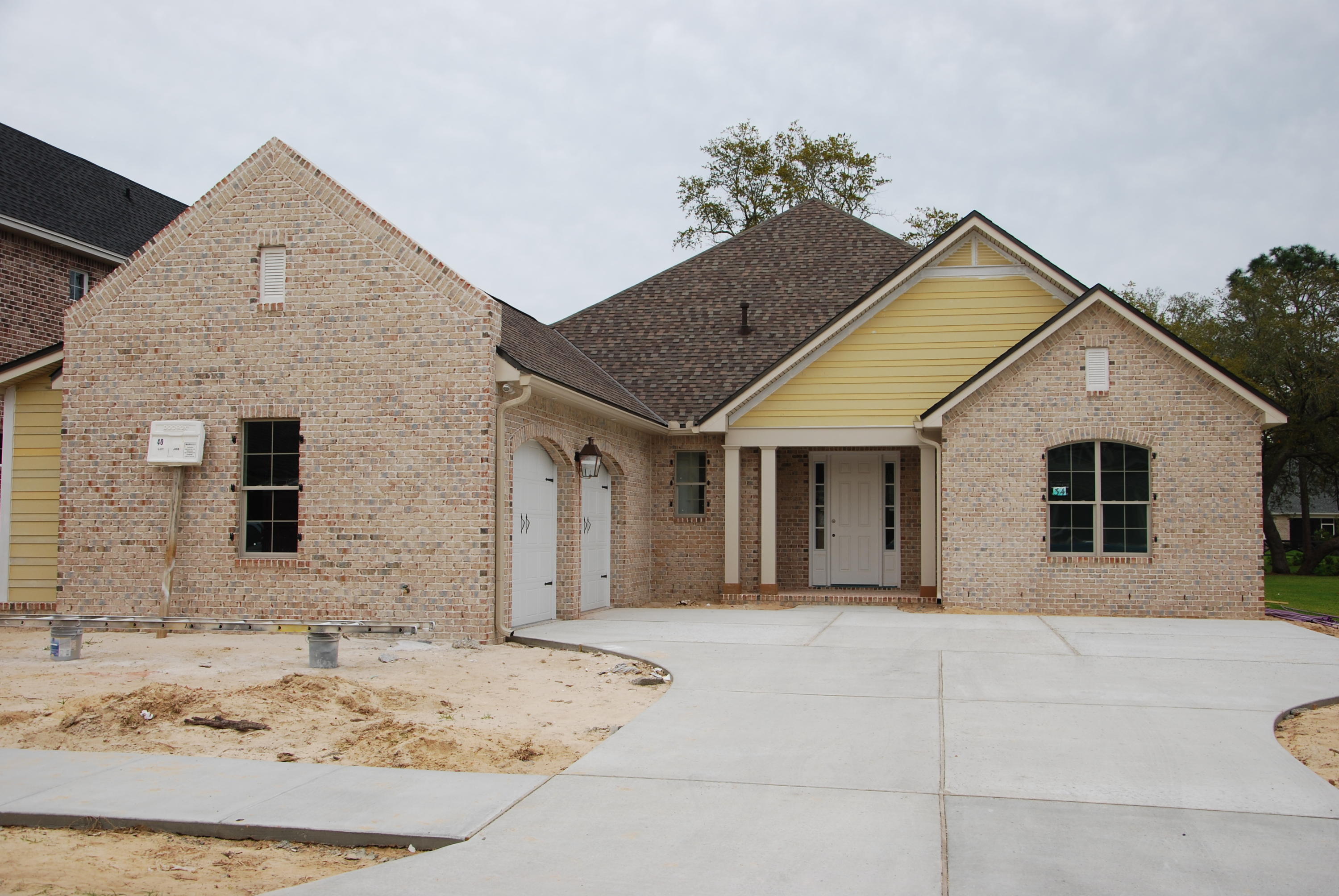 THE STABLES AT ROCKY BAYOU - Residential