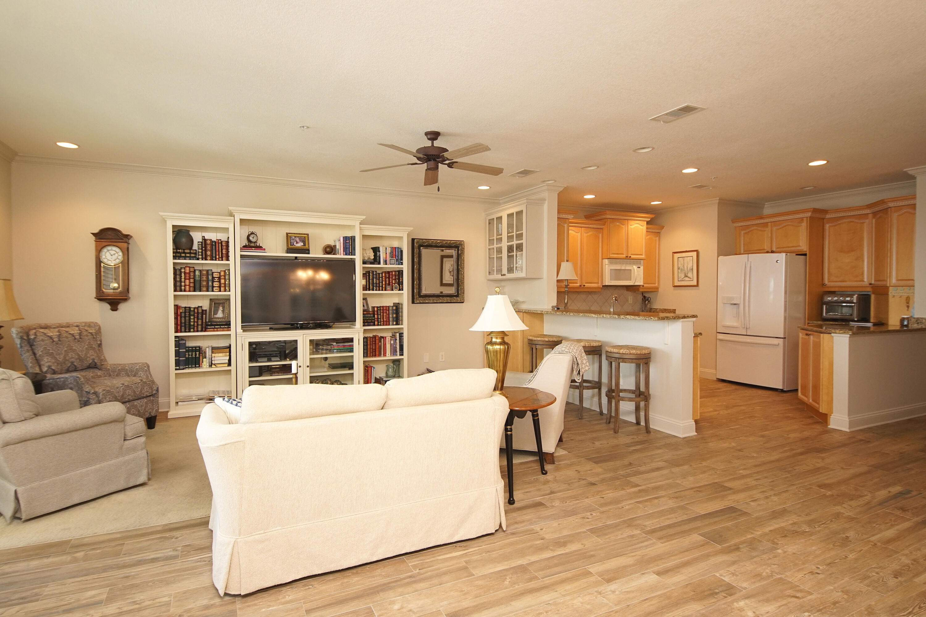 CAMP WALTON VILLAGE CONDO - Residential