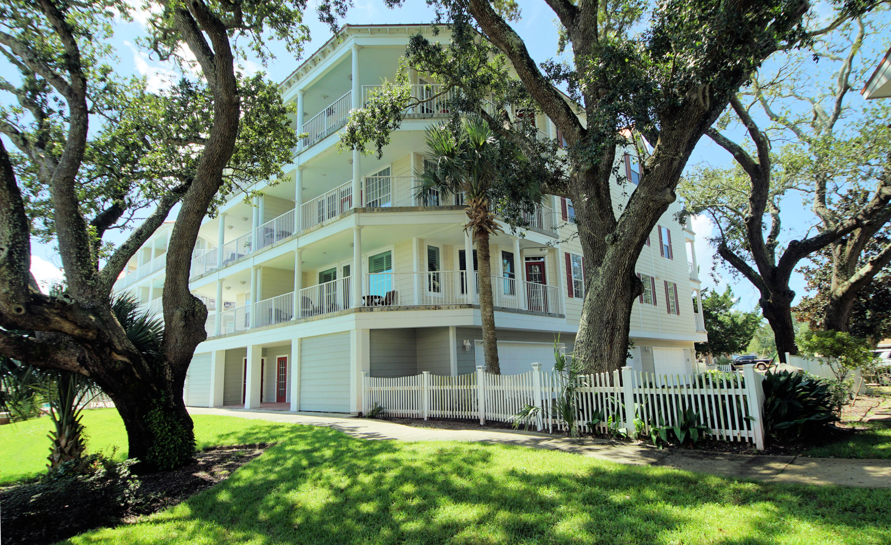 CAMP WALTON VILLAGE CONDO - Residential