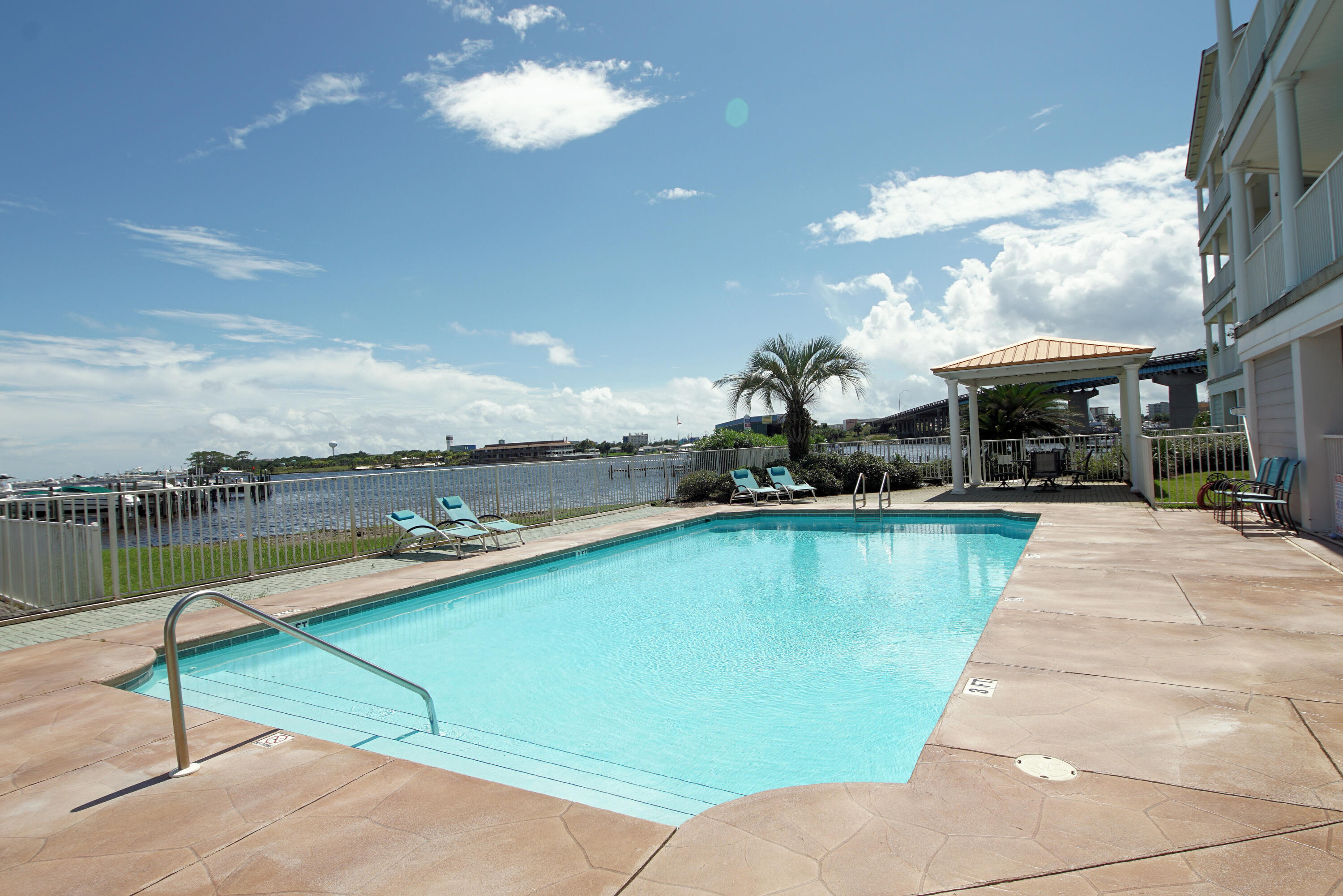 CAMP WALTON VILLAGE CONDO - Residential