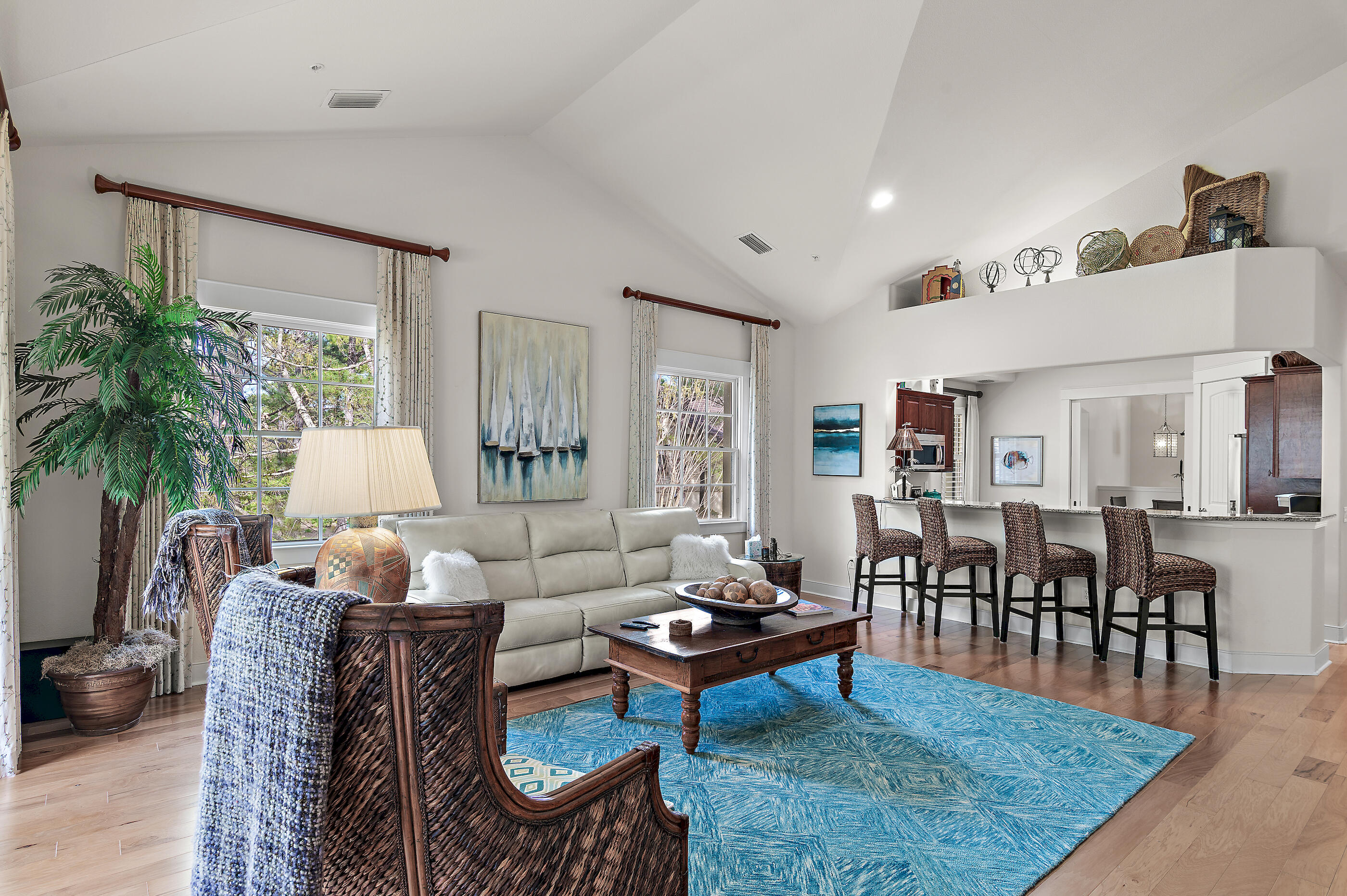 WILD HERON - CLUBSIDE II - Residential