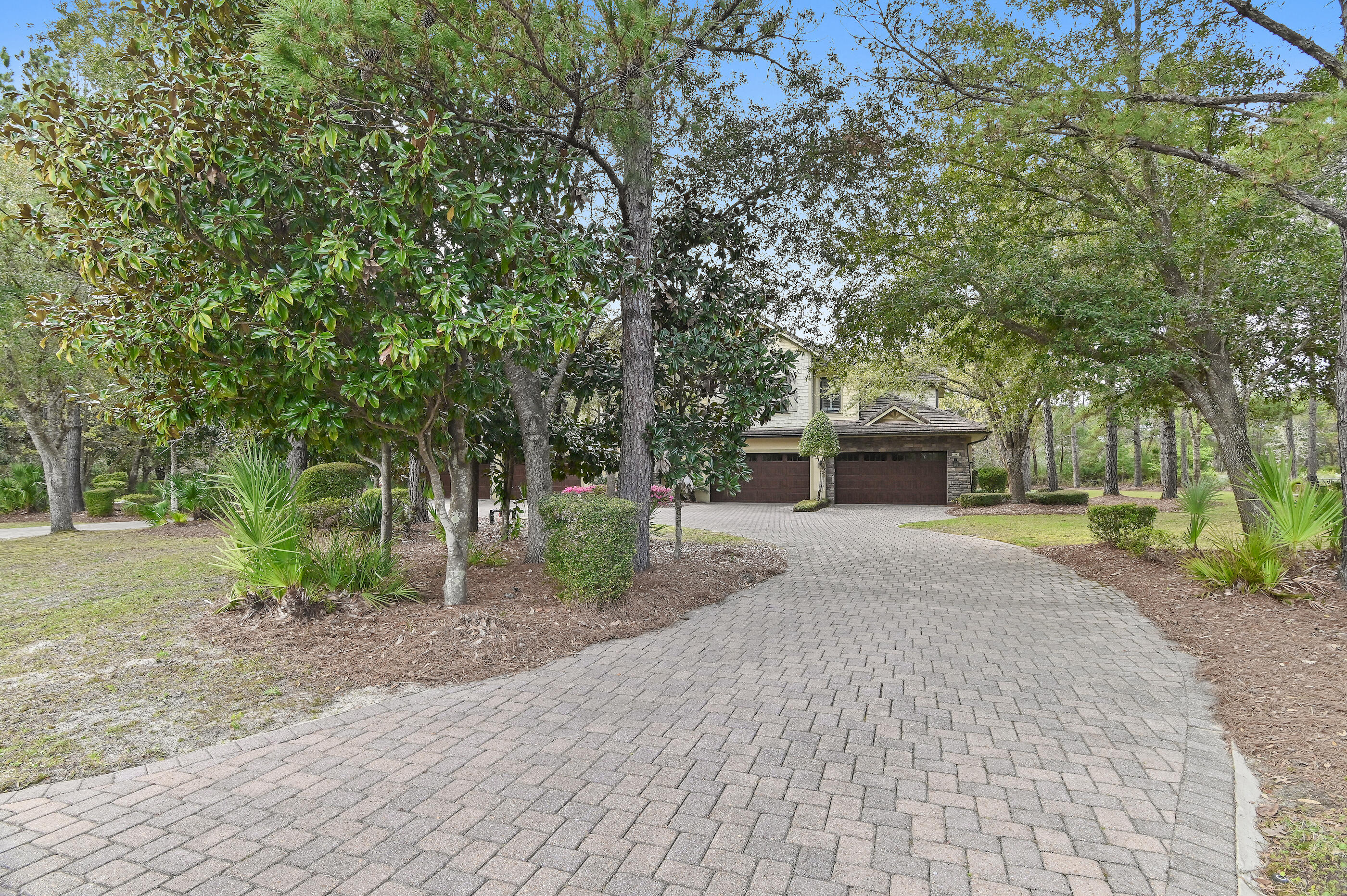 WILD HERON - CLUBSIDE II - Residential