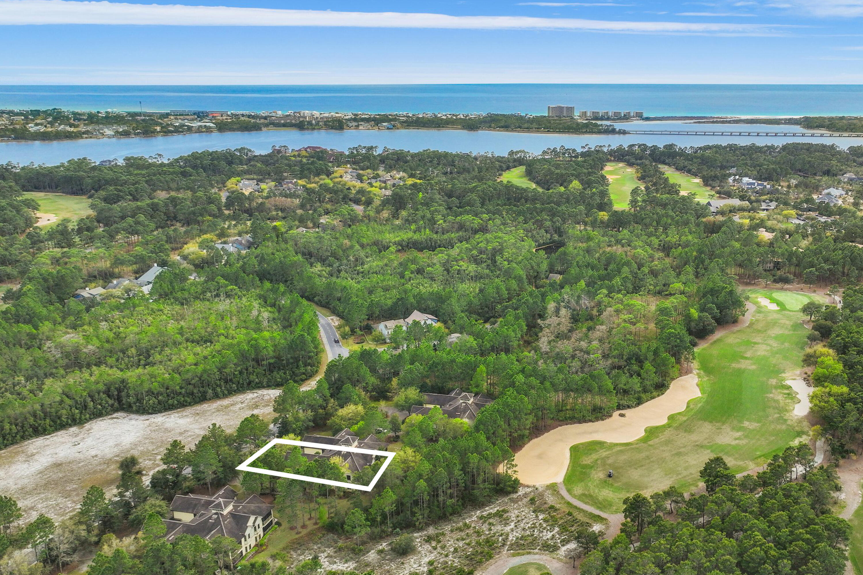 WILD HERON - CLUBSIDE II - Residential