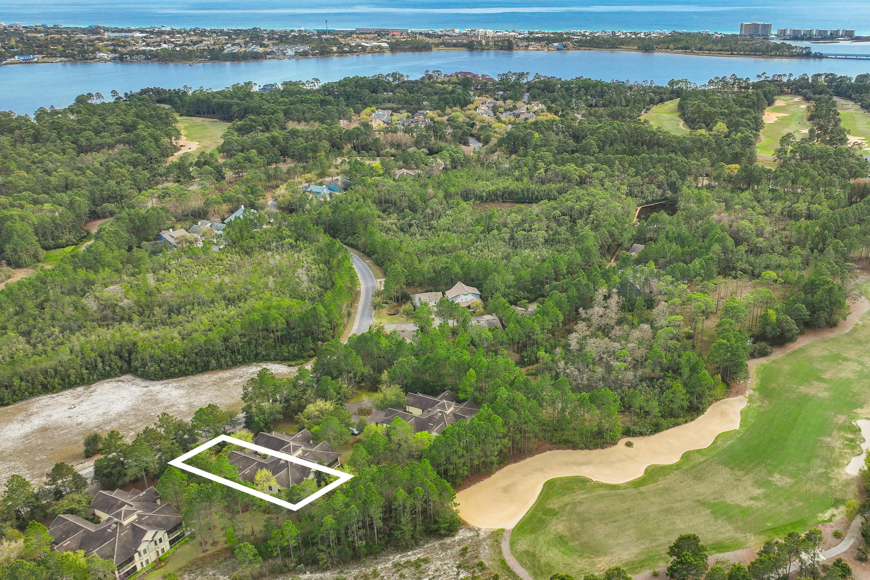 WILD HERON - CLUBSIDE II - Residential