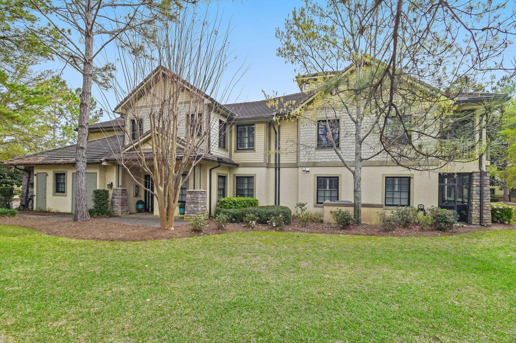 WILD HERON - CLUBSIDE II - Residential