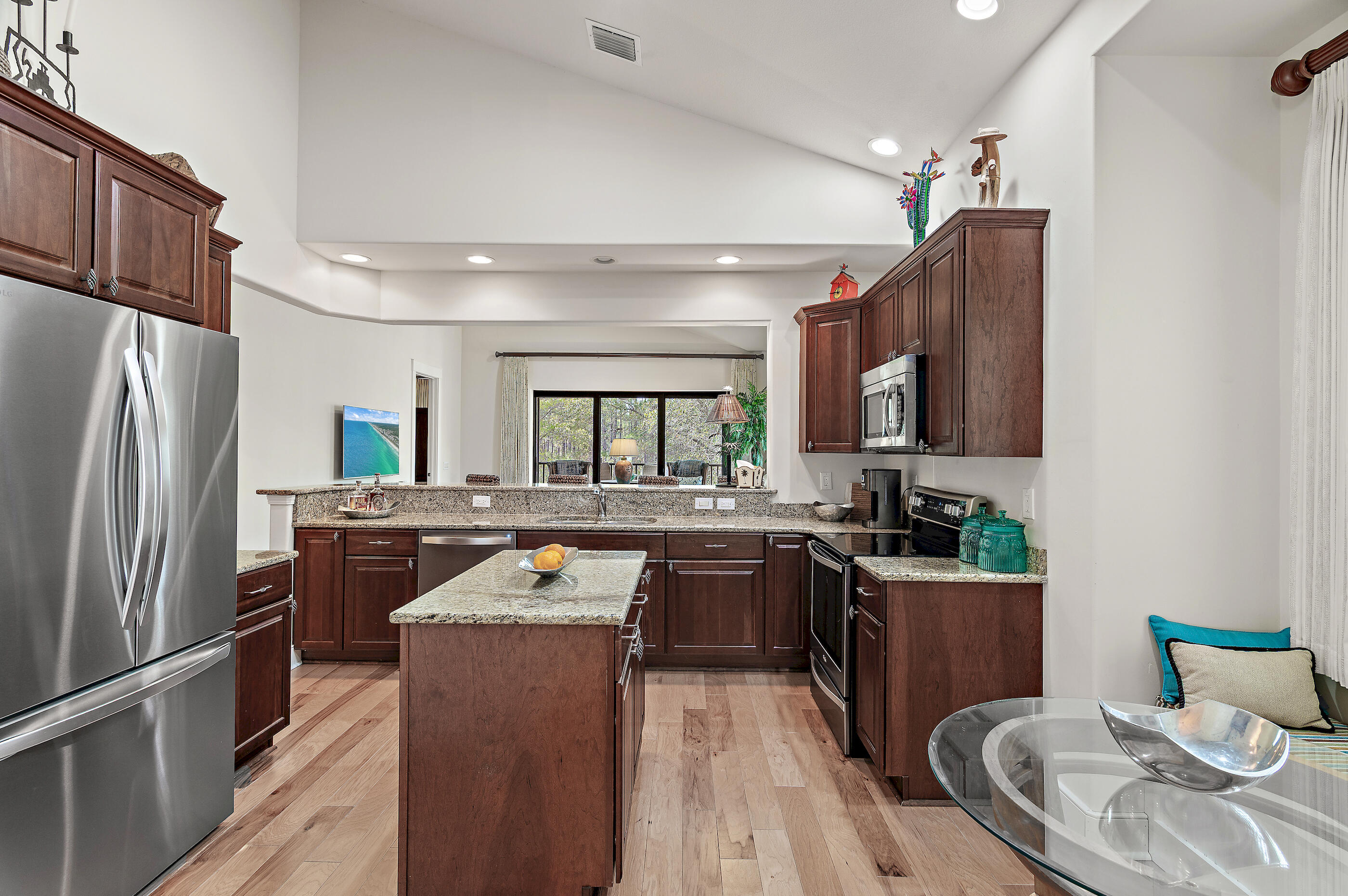 WILD HERON - CLUBSIDE II - Residential