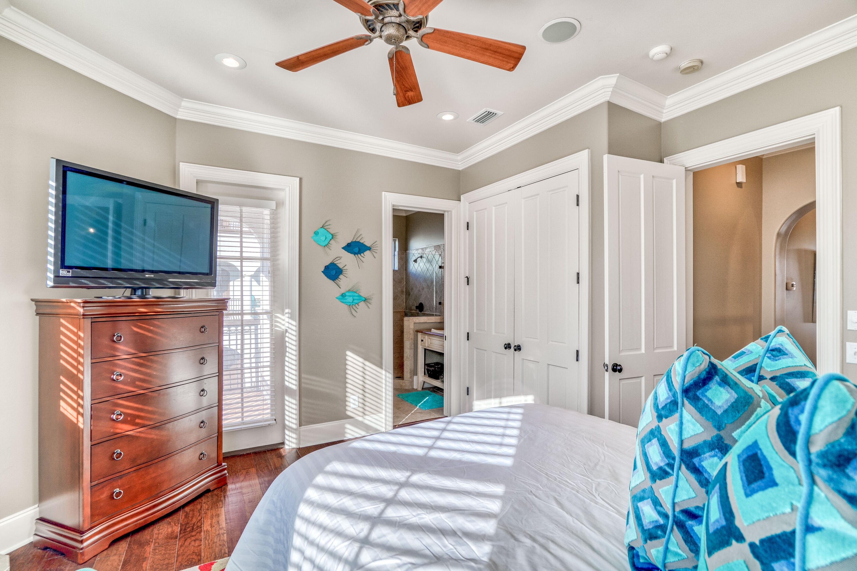 PALMEIRA VILLAS AT SEAGROVE BEACH - Residential