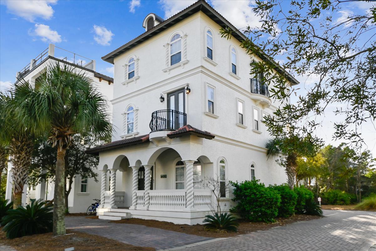 PALMEIRA VILLAS AT SEAGROVE BEACH - Residential