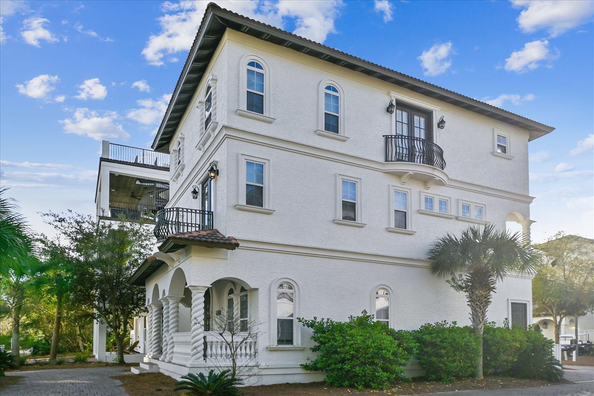 PALMEIRA VILLAS AT SEAGROVE BEACH - Residential