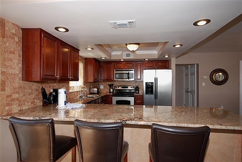 SHORELINE TOWERS 3 - Residential