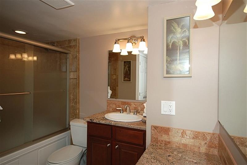 SHORELINE TOWERS 3 - Residential