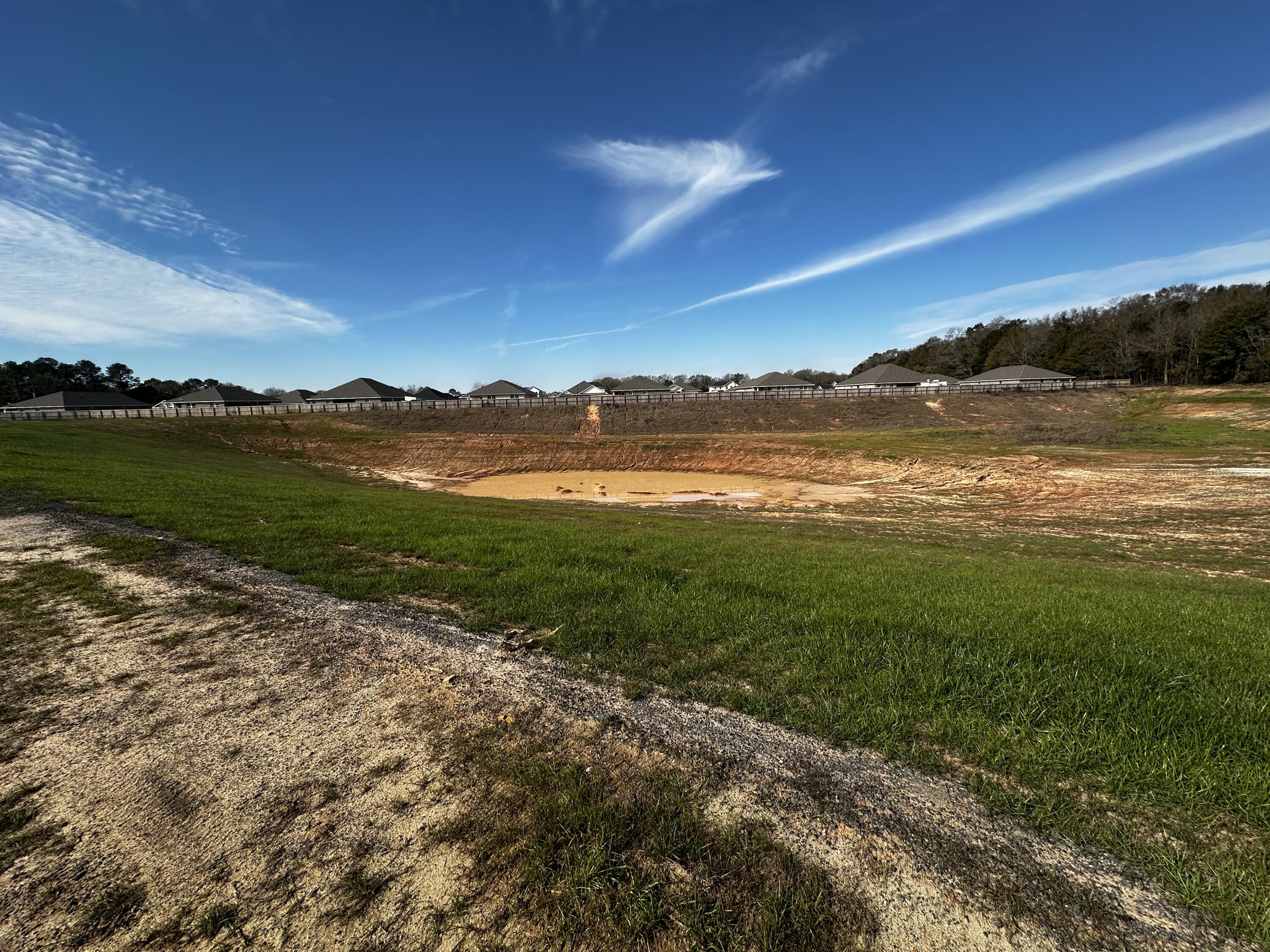 NO RECORDED SUBDIVISION - Land