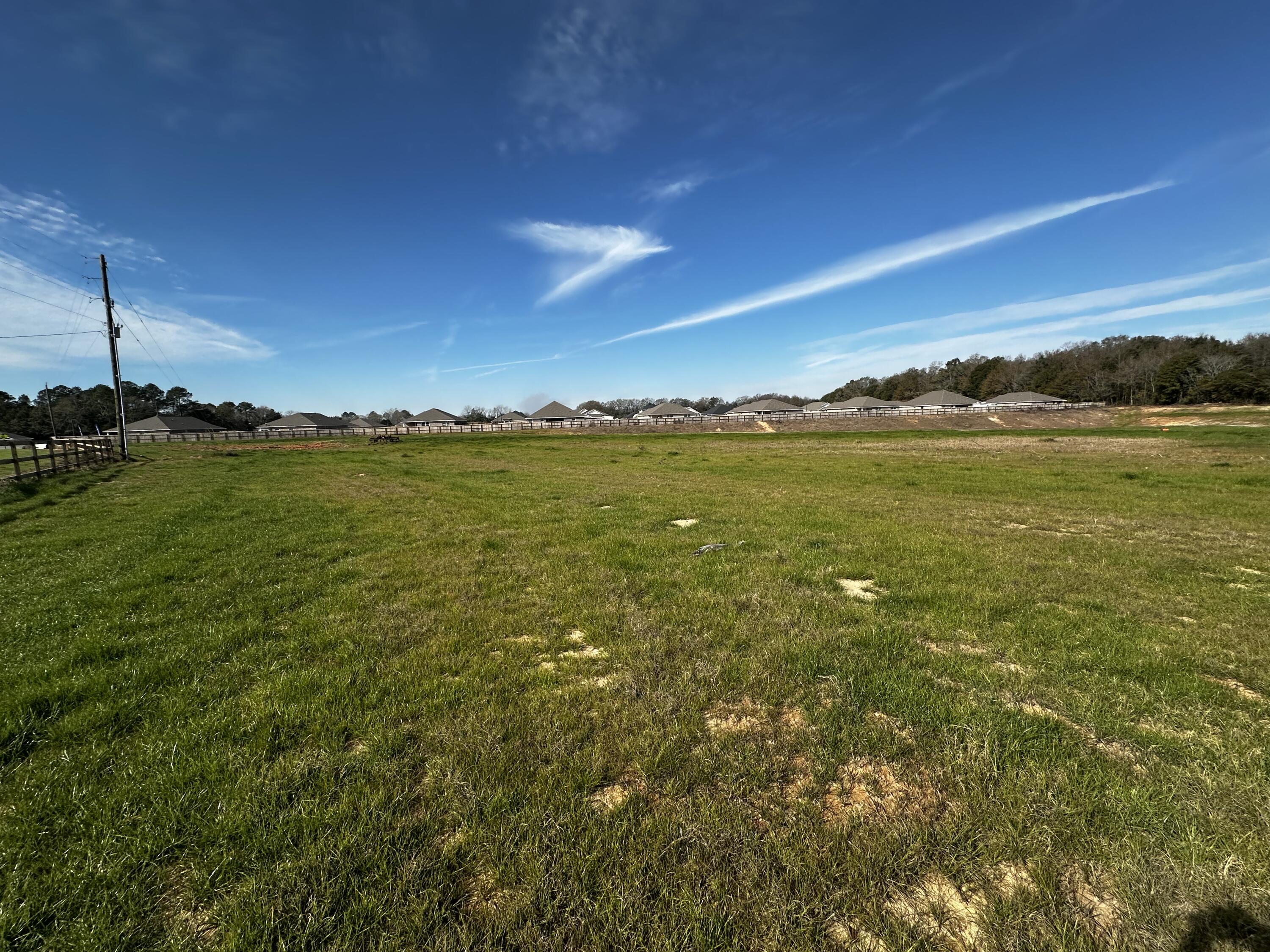 NO RECORDED SUBDIVISION - Land