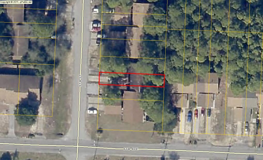 PINE SHADOWS T/H - Residential