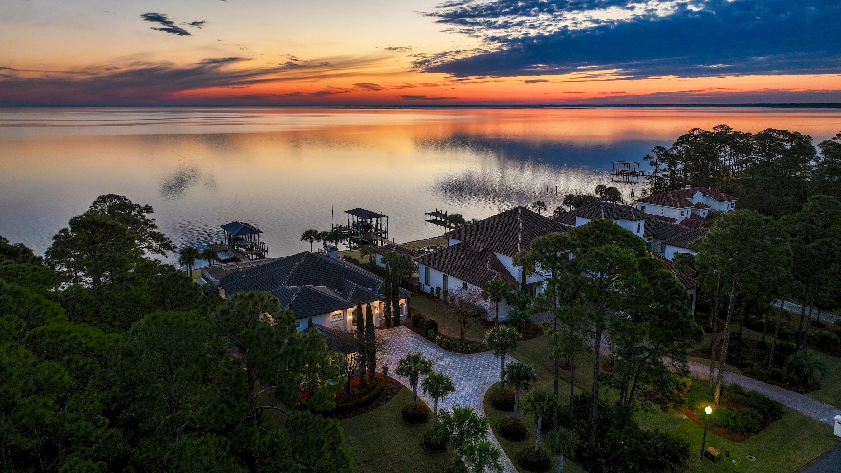 DRIFTWOOD ESTATES - Residential