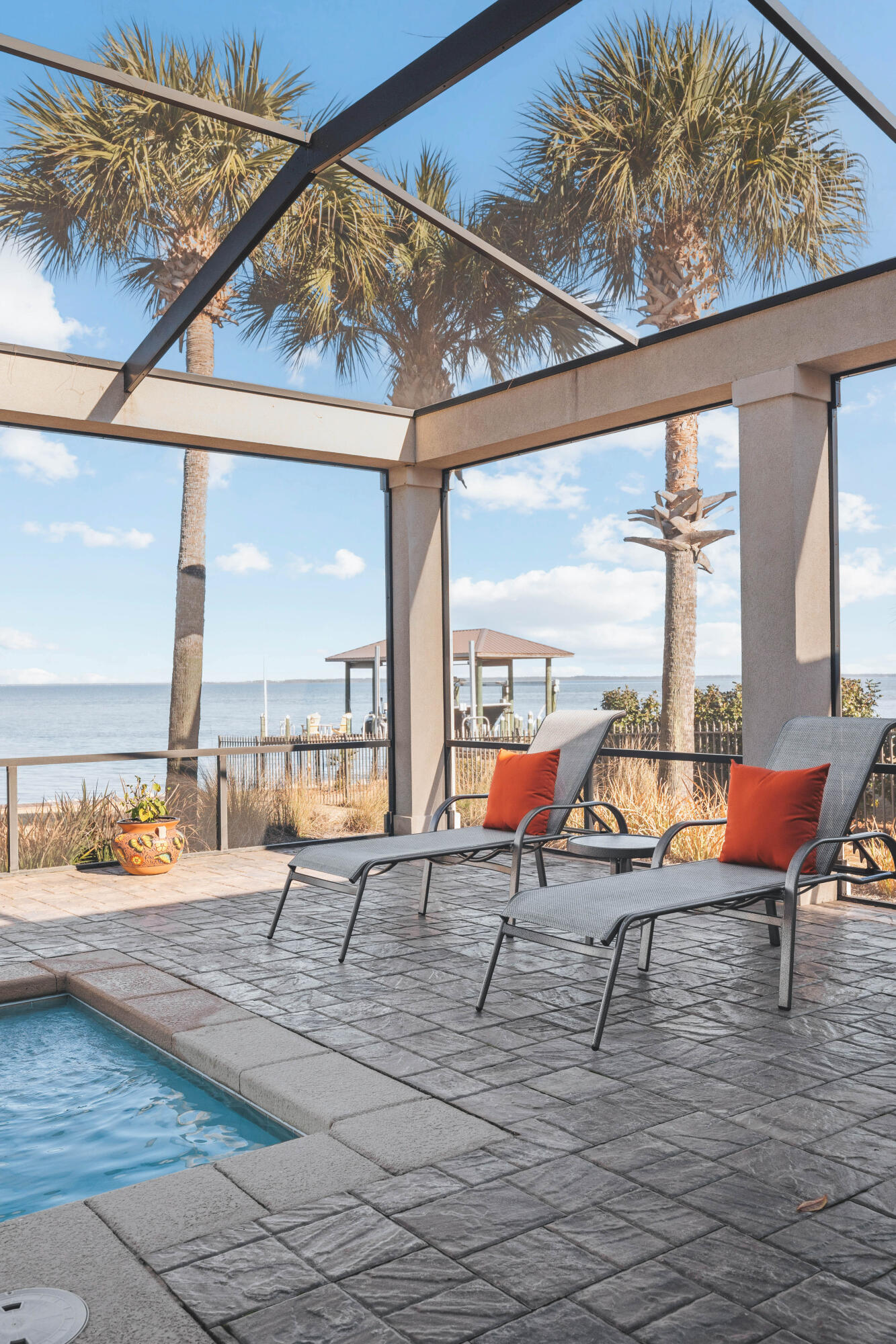 DRIFTWOOD ESTATES - Residential