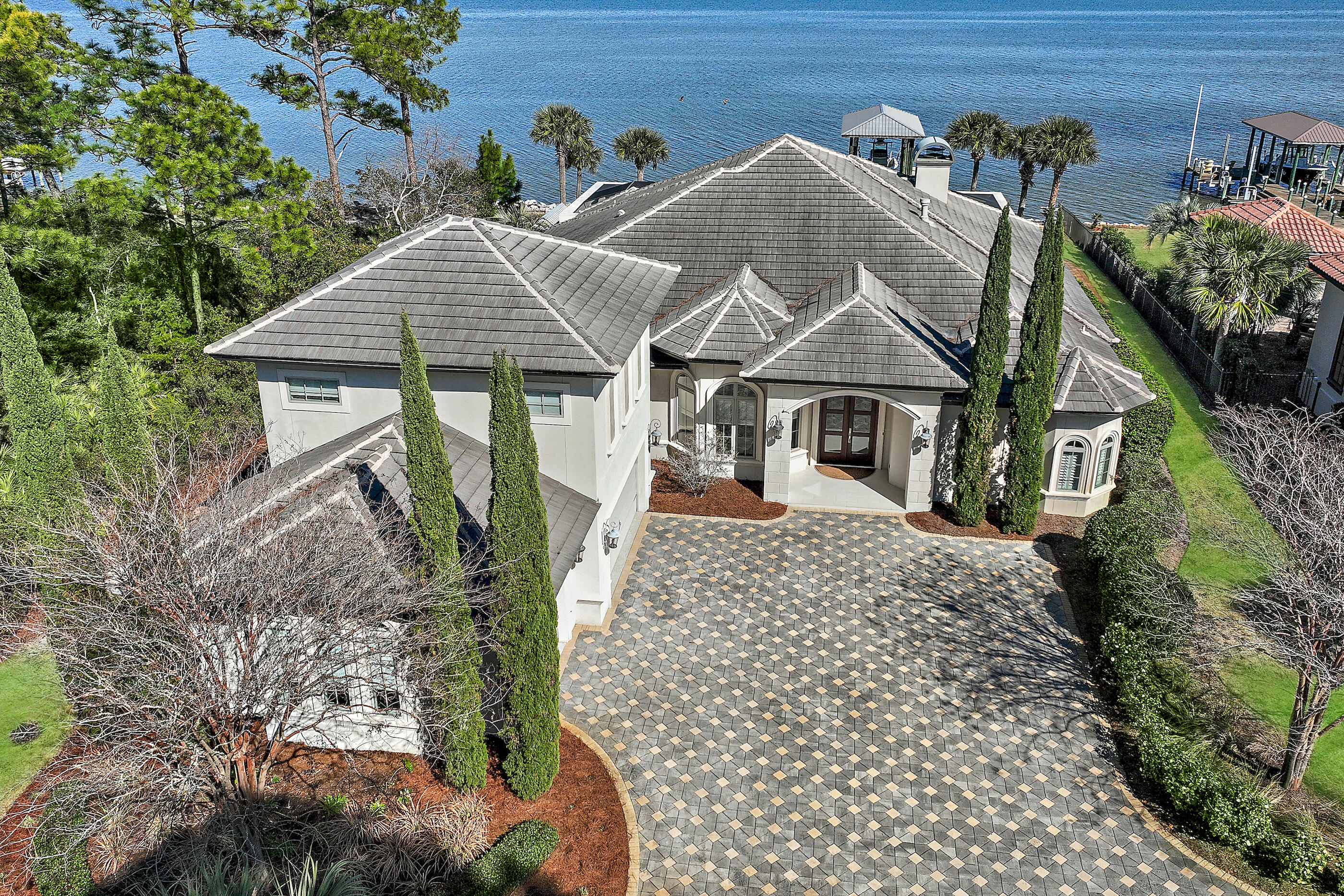 DRIFTWOOD ESTATES - Residential