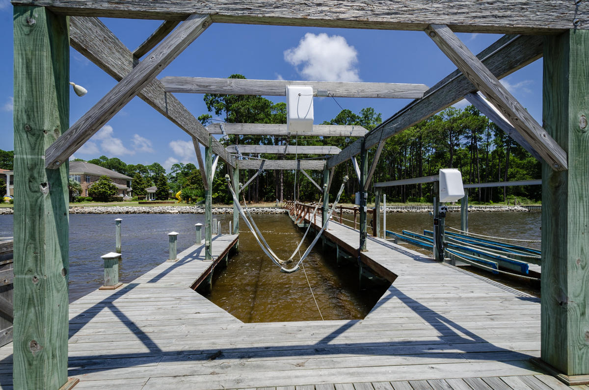 DRIFTWOOD ESTATES - Land