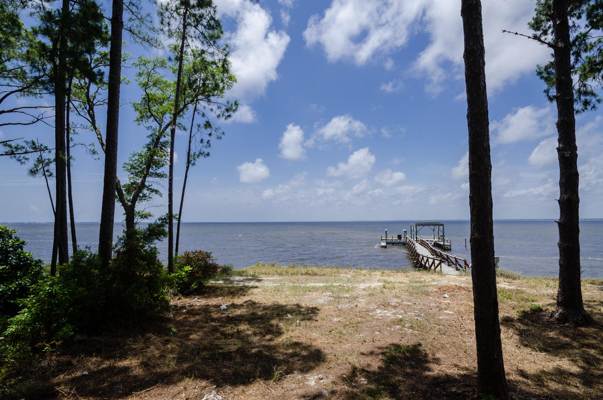 DRIFTWOOD ESTATES - Land