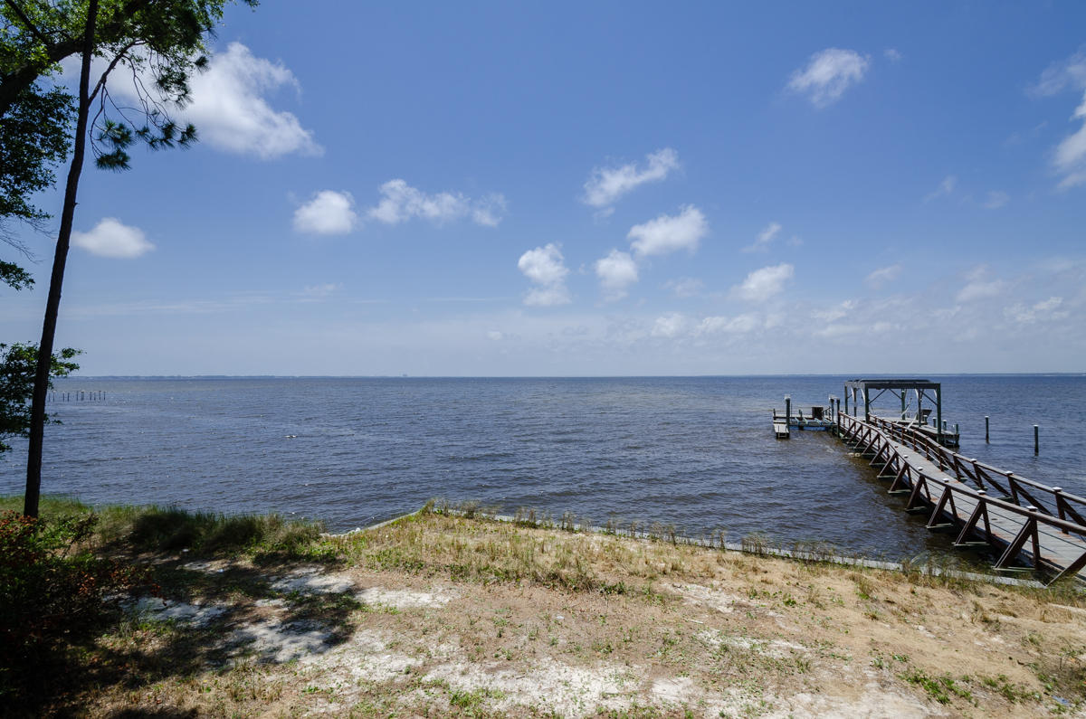 DRIFTWOOD ESTATES - Land