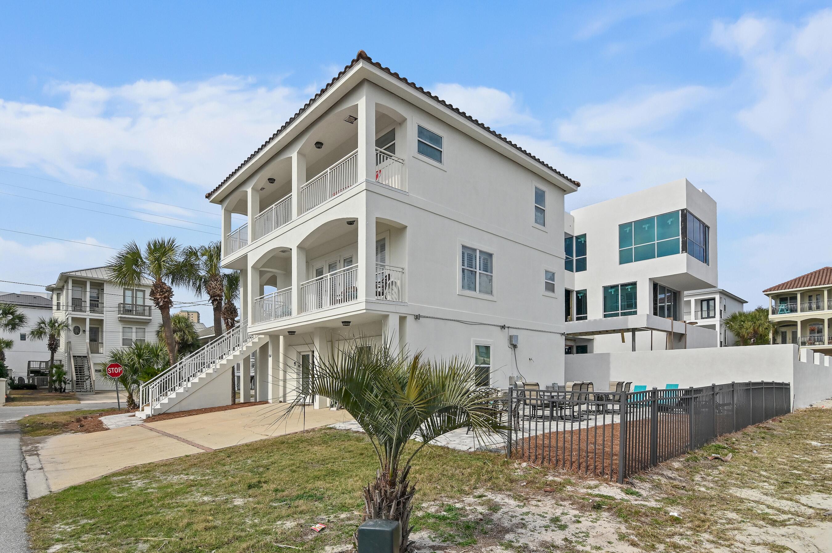 EMERALD DUNES - Residential