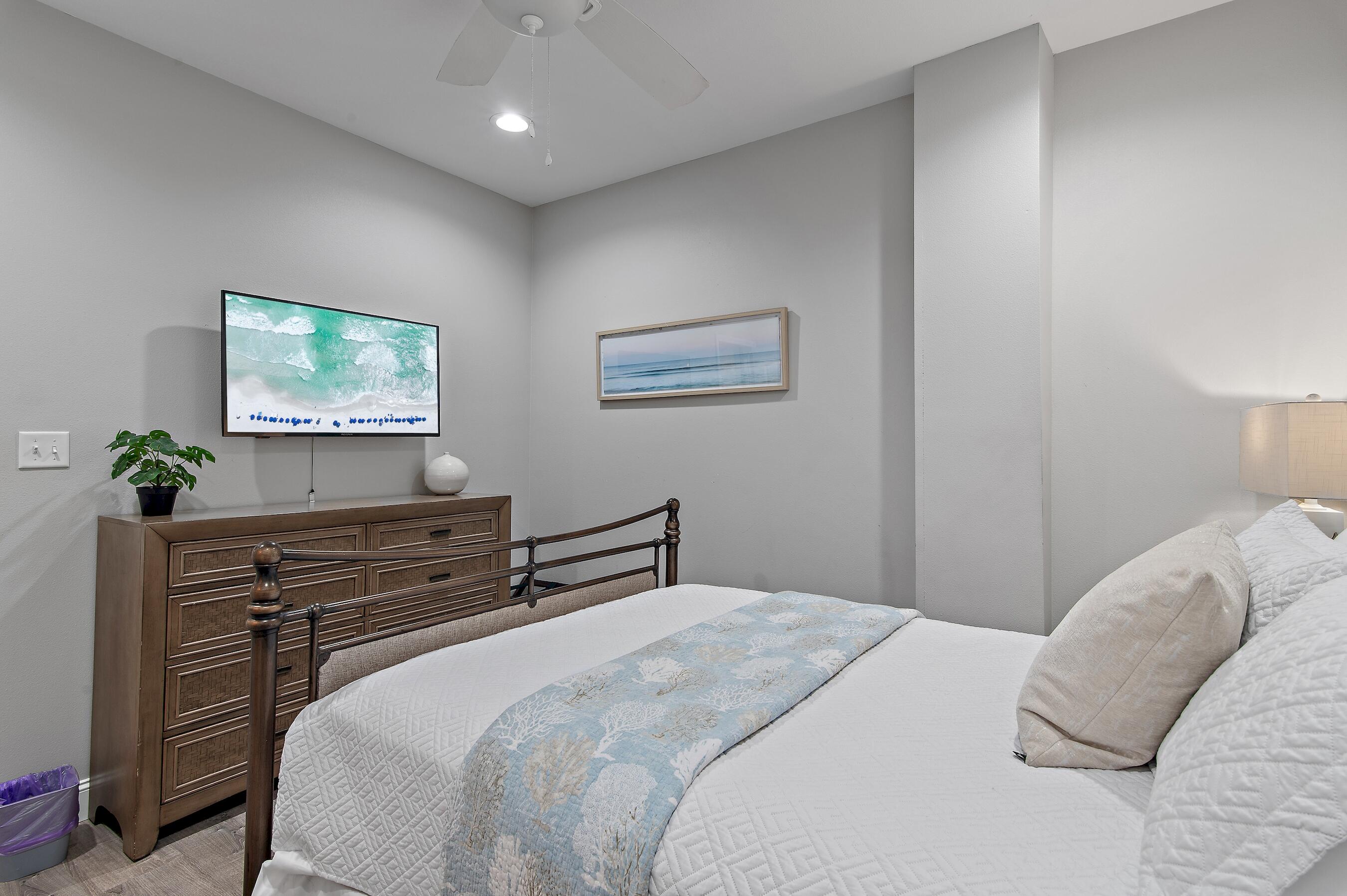 EMERALD DUNES - Residential