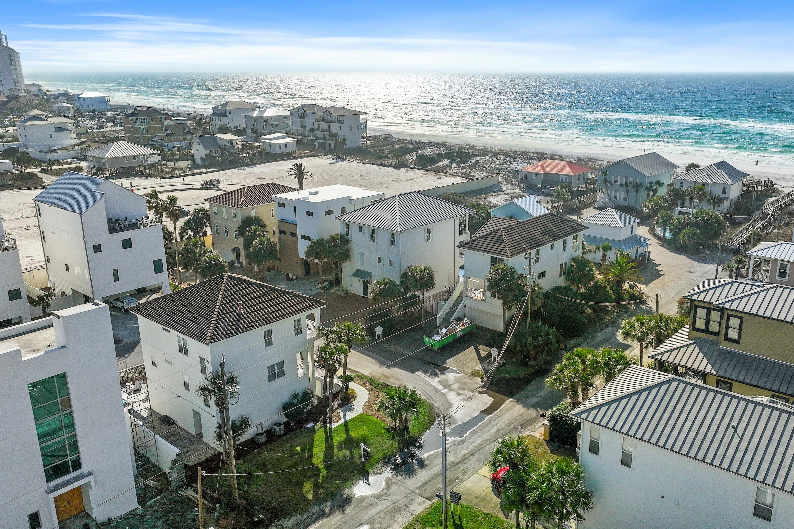 EMERALD DUNES - Residential
