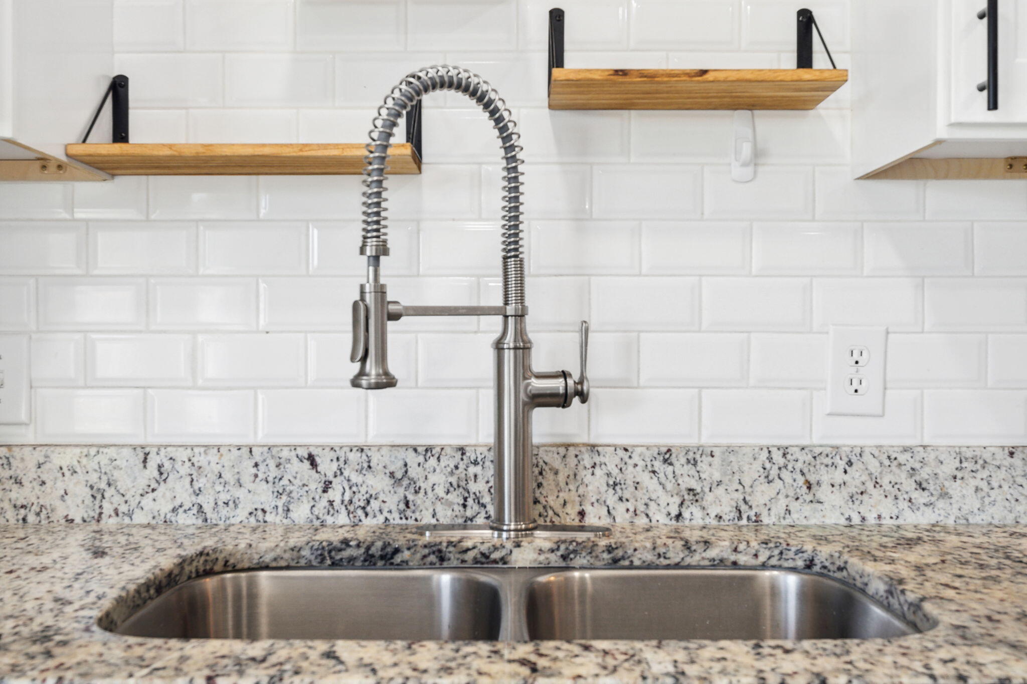 MEADOWBROOK ESTATES - Residential