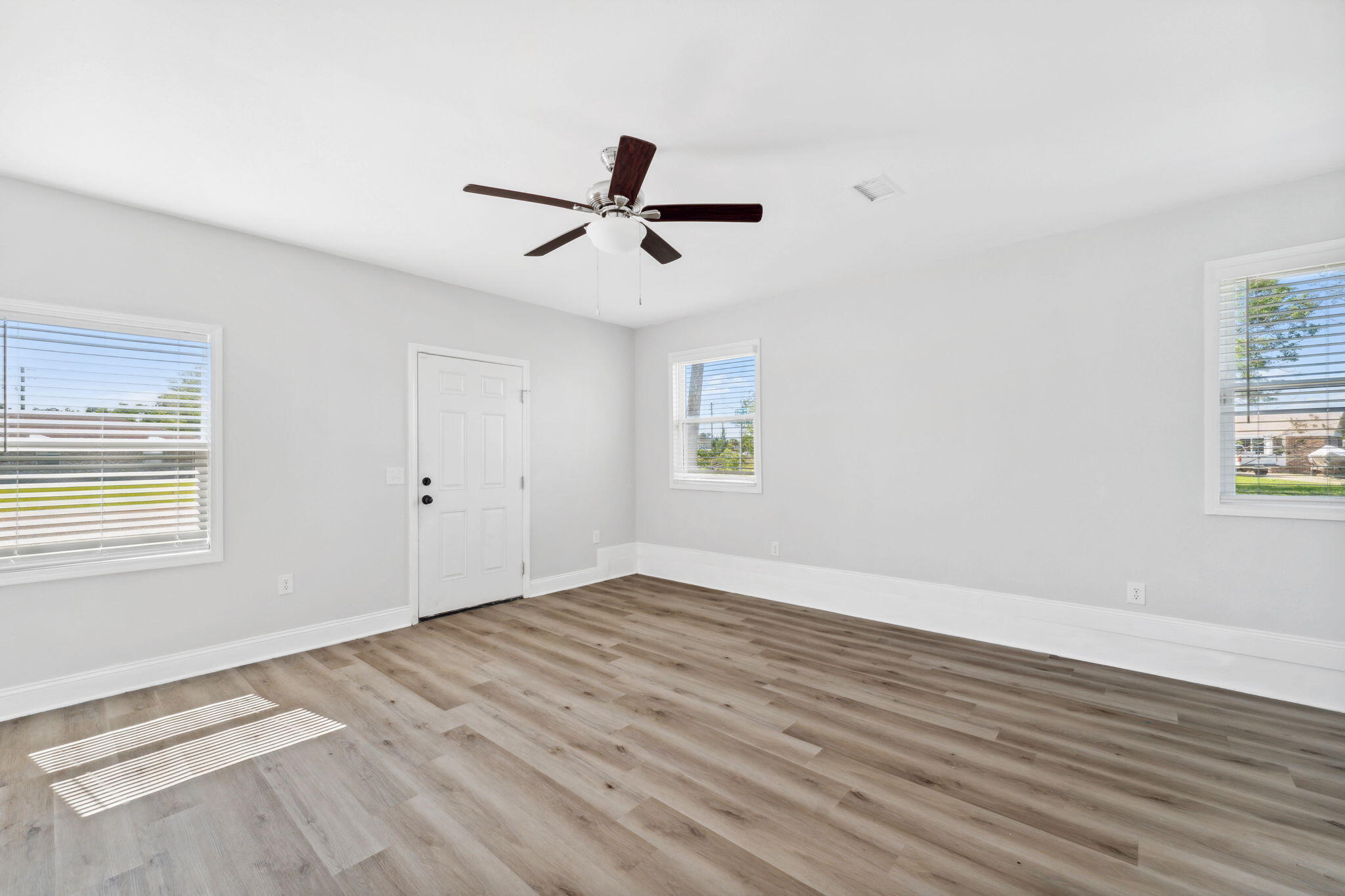 MEADOWBROOK ESTATES - Residential