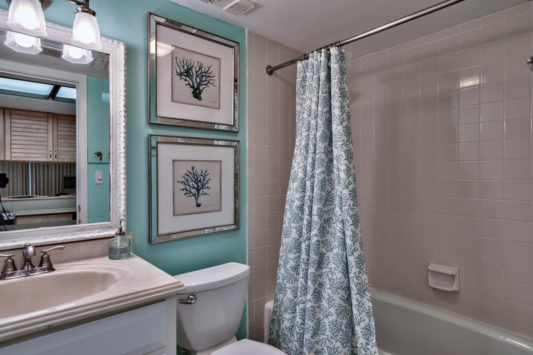 EAST PASS TOWERS CONDO - Residential