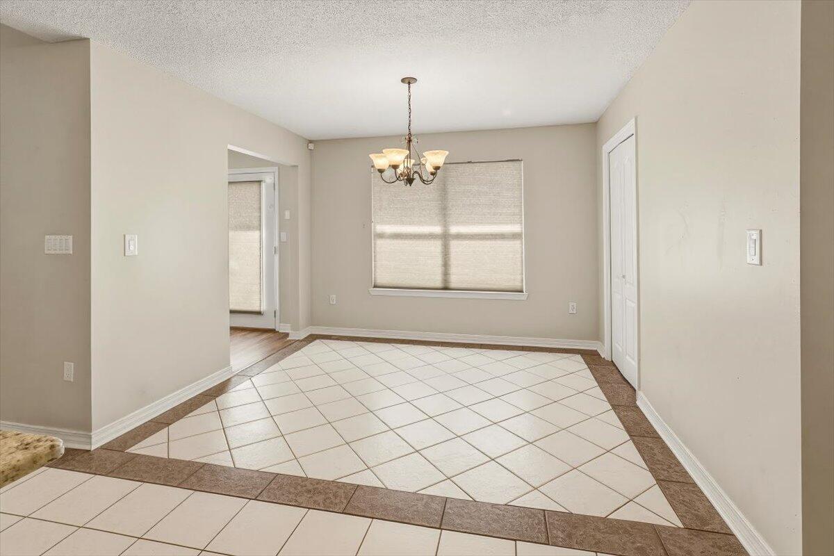 SHADOW OAK S/D - Residential Lease