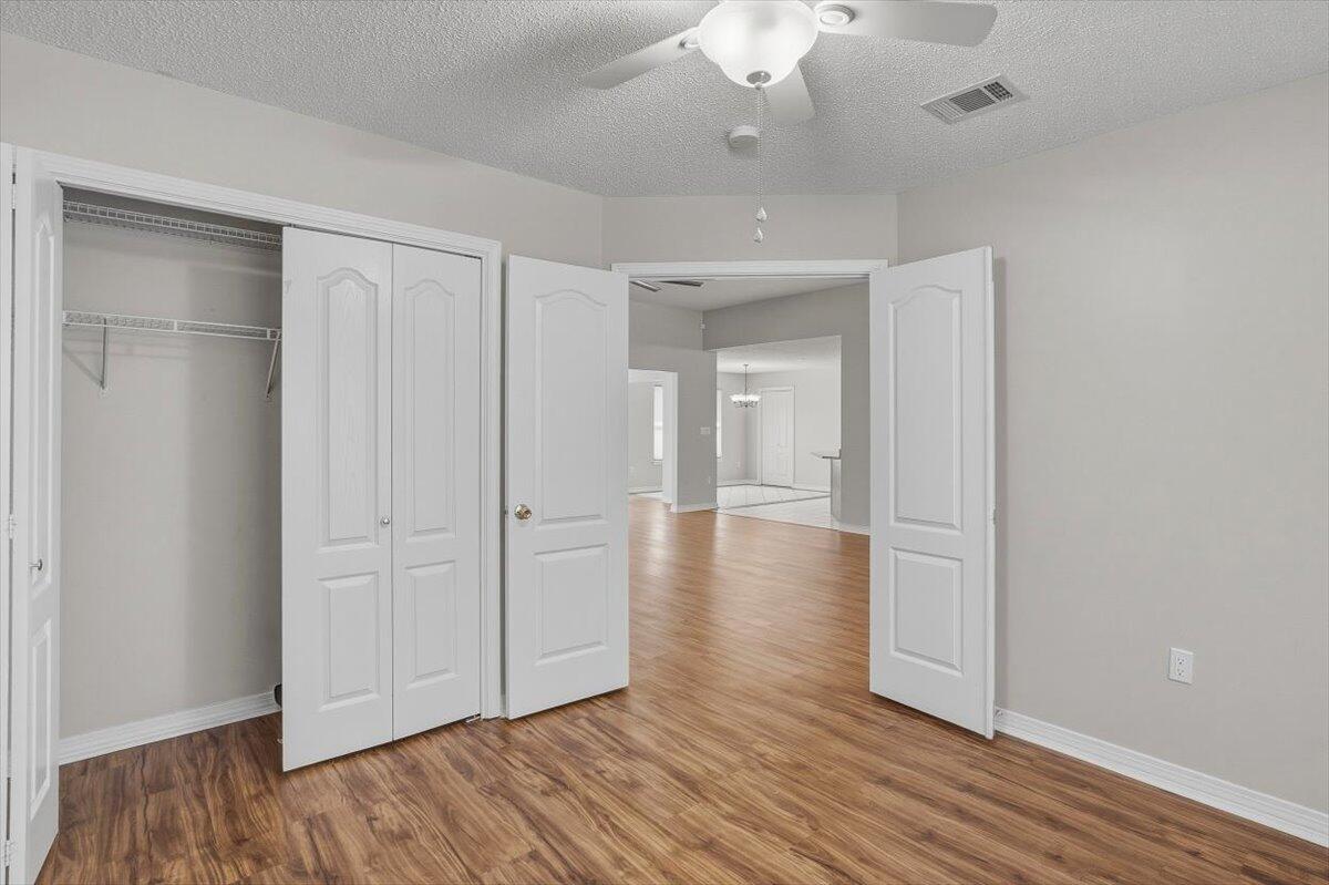 SHADOW OAK S/D - Residential Lease