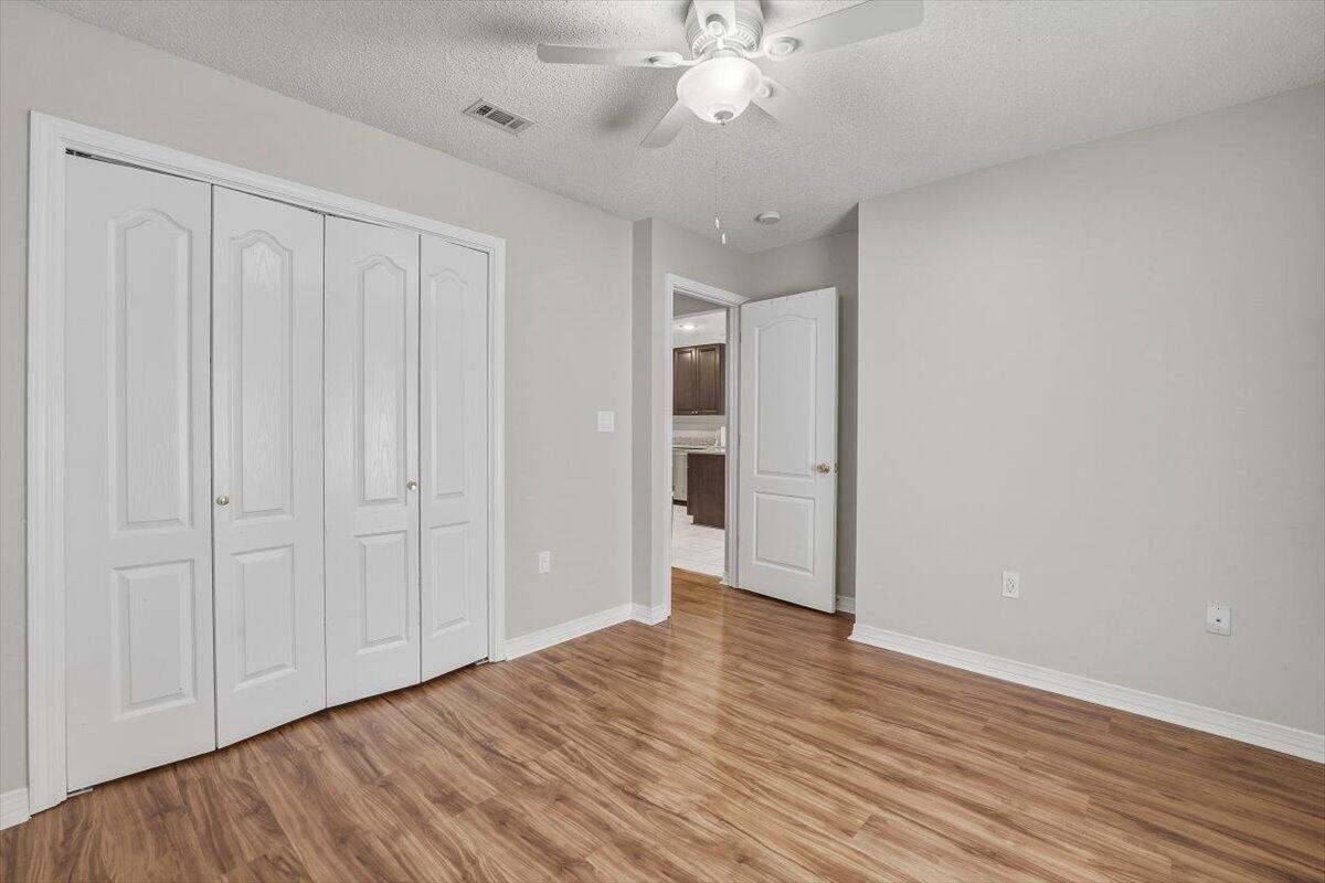 SHADOW OAK S/D - Residential Lease