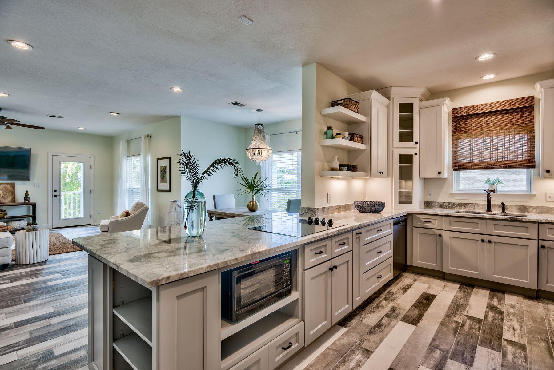 Beach Highlands 1st Addition - Residential