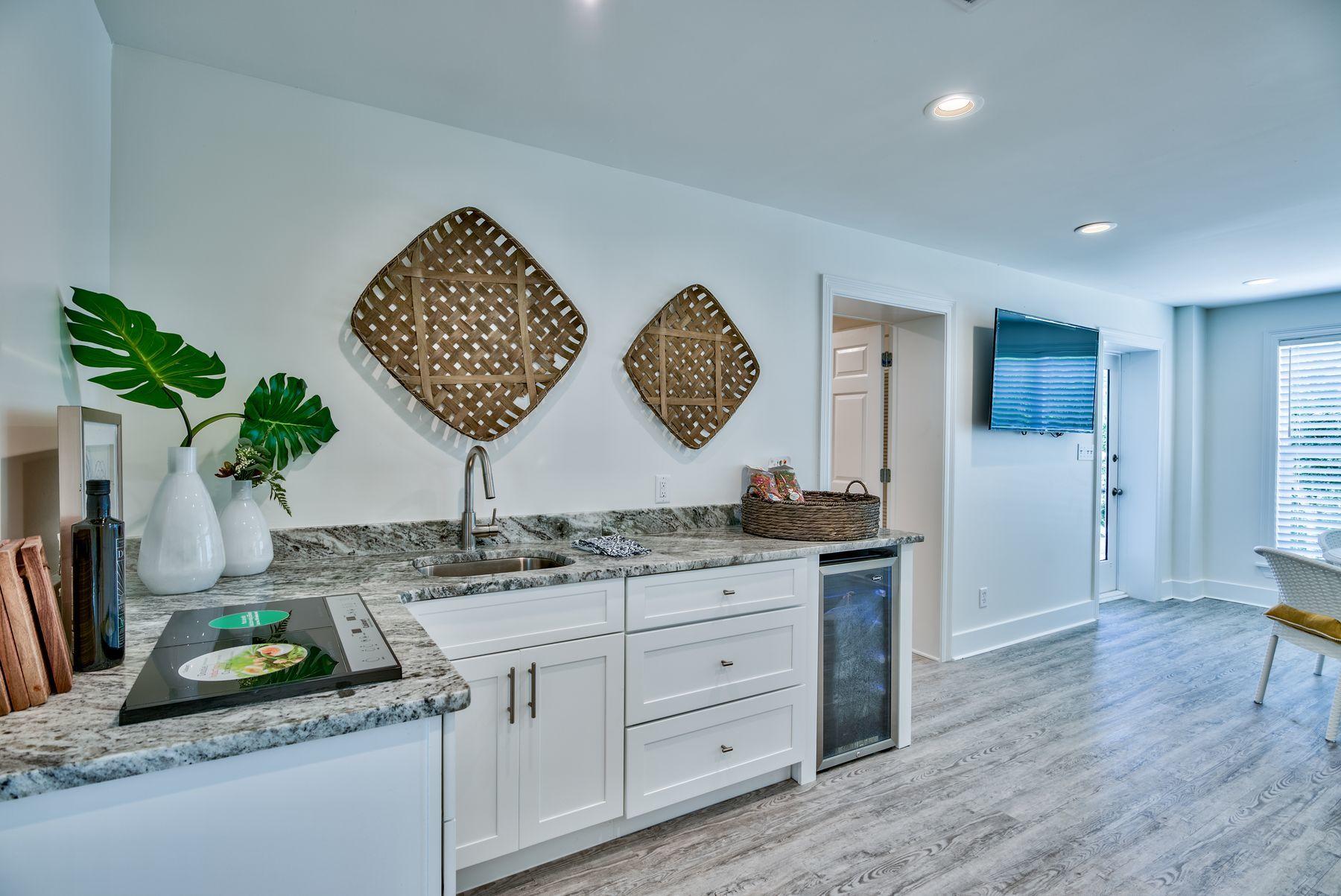 Beach Highlands 1st Addition - Residential