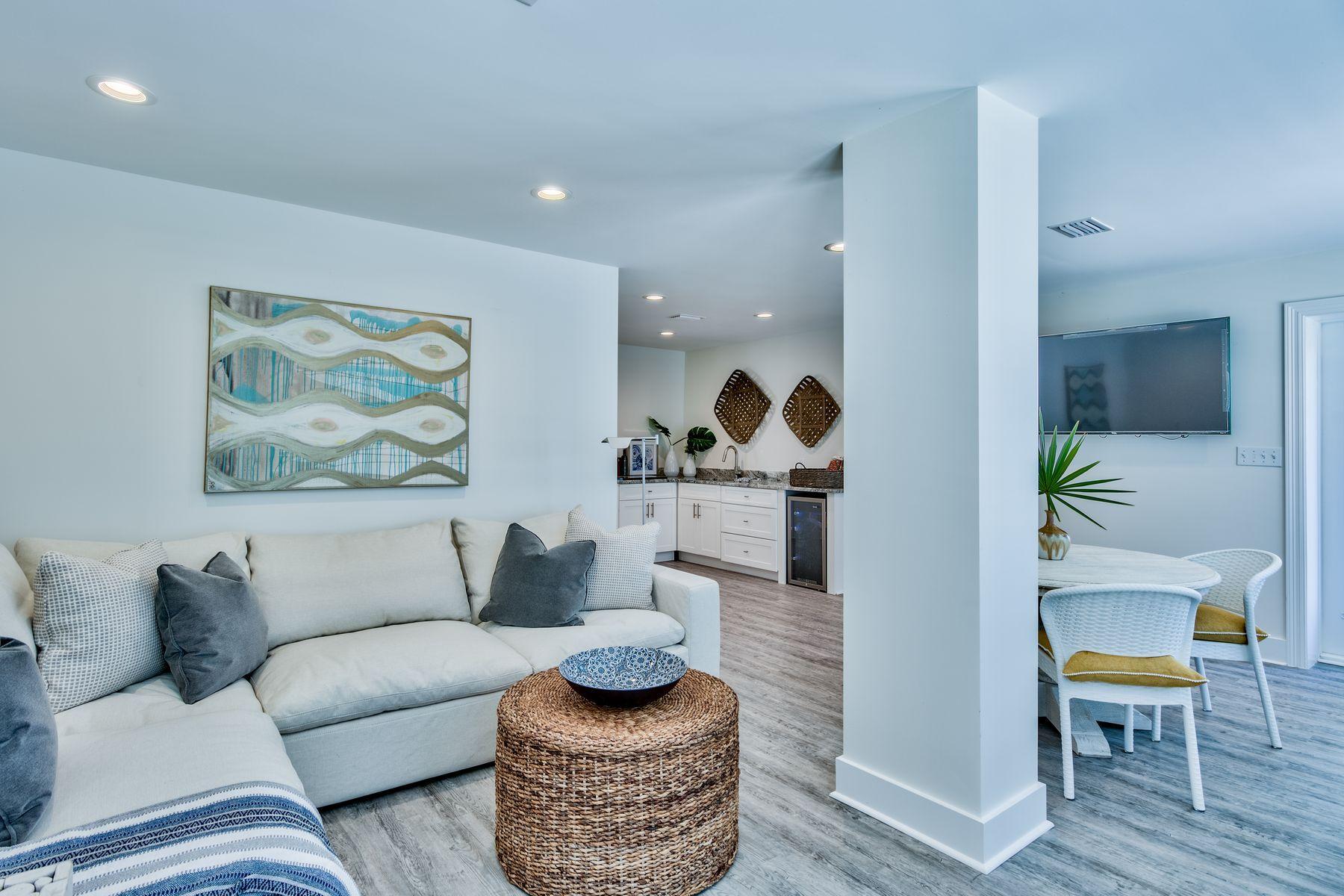 Beach Highlands 1st Addition - Residential