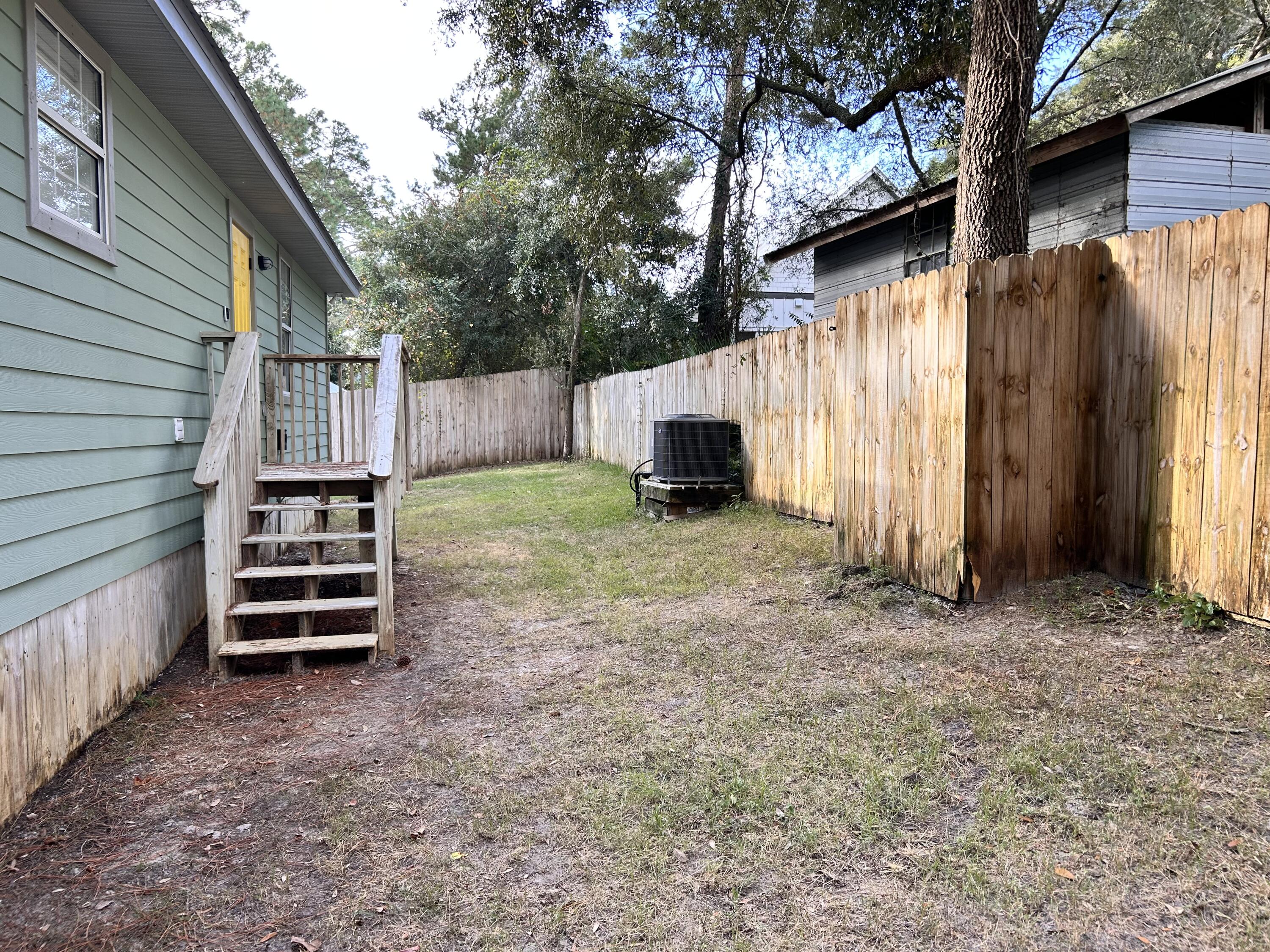 GULFVIEW HEIGHTS 1ST ADDN - Residential Lease