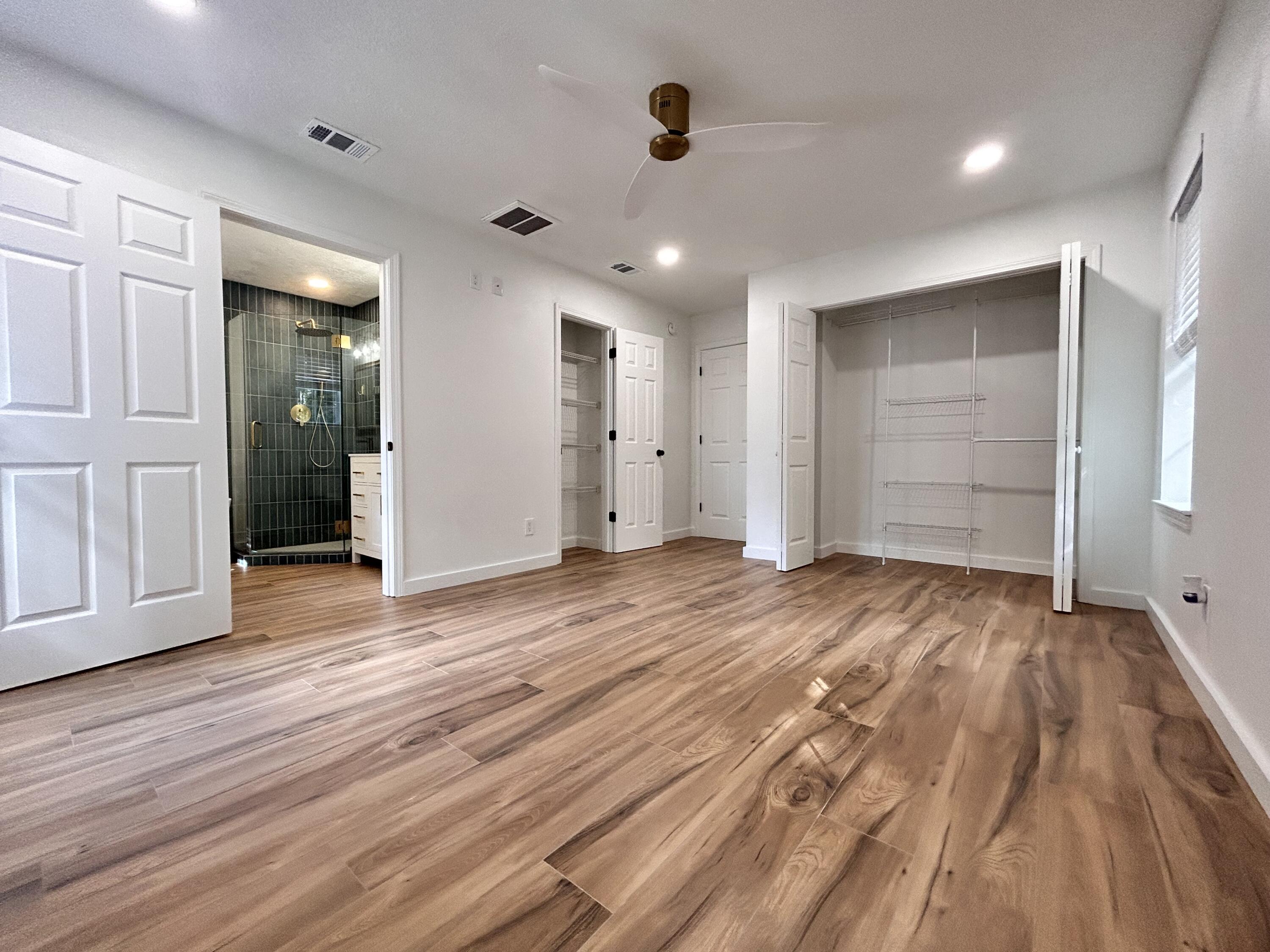 GULFVIEW HEIGHTS 1ST ADDN - Residential Lease
