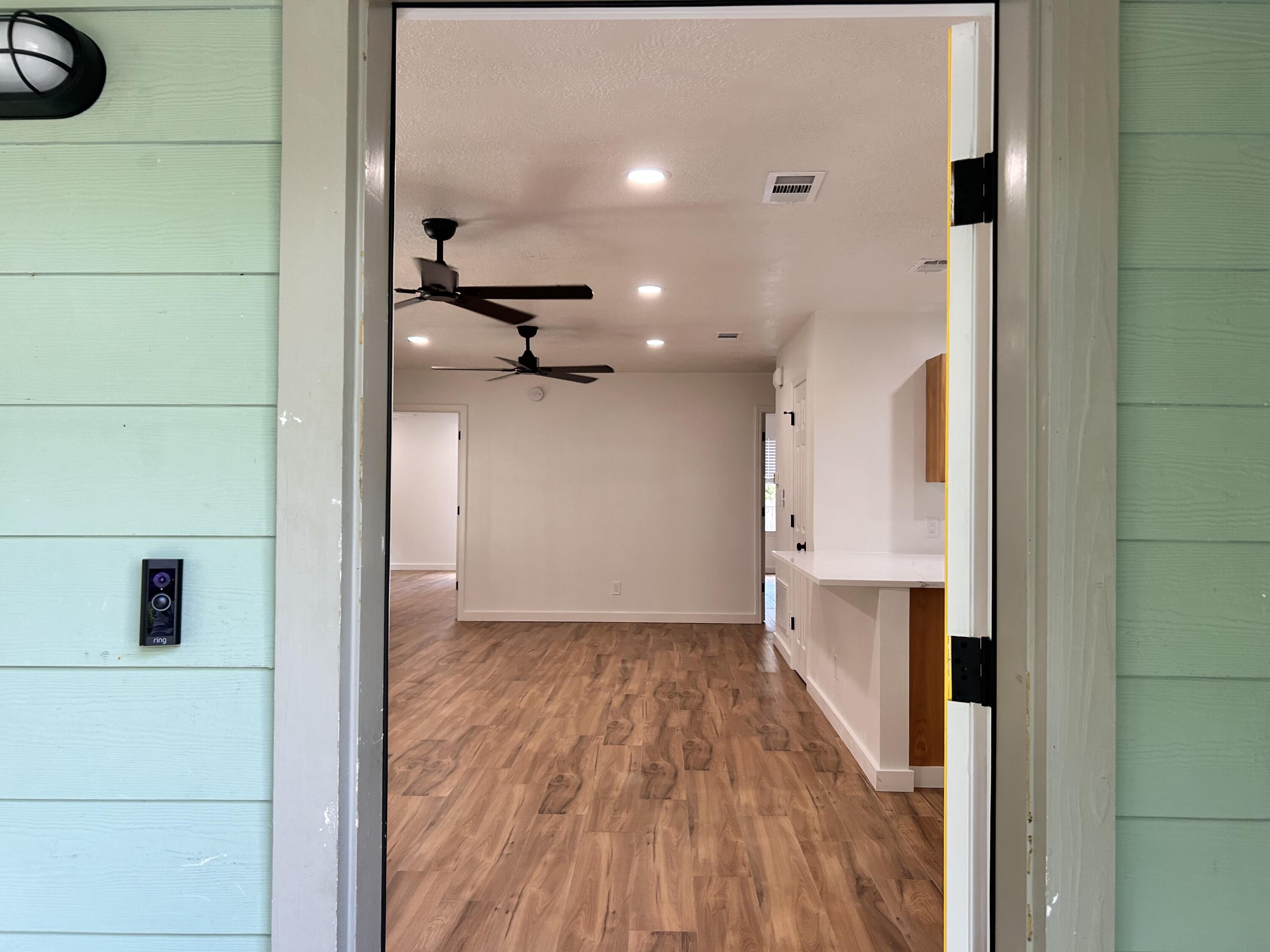 GULFVIEW HEIGHTS 1ST ADDN - Residential Lease