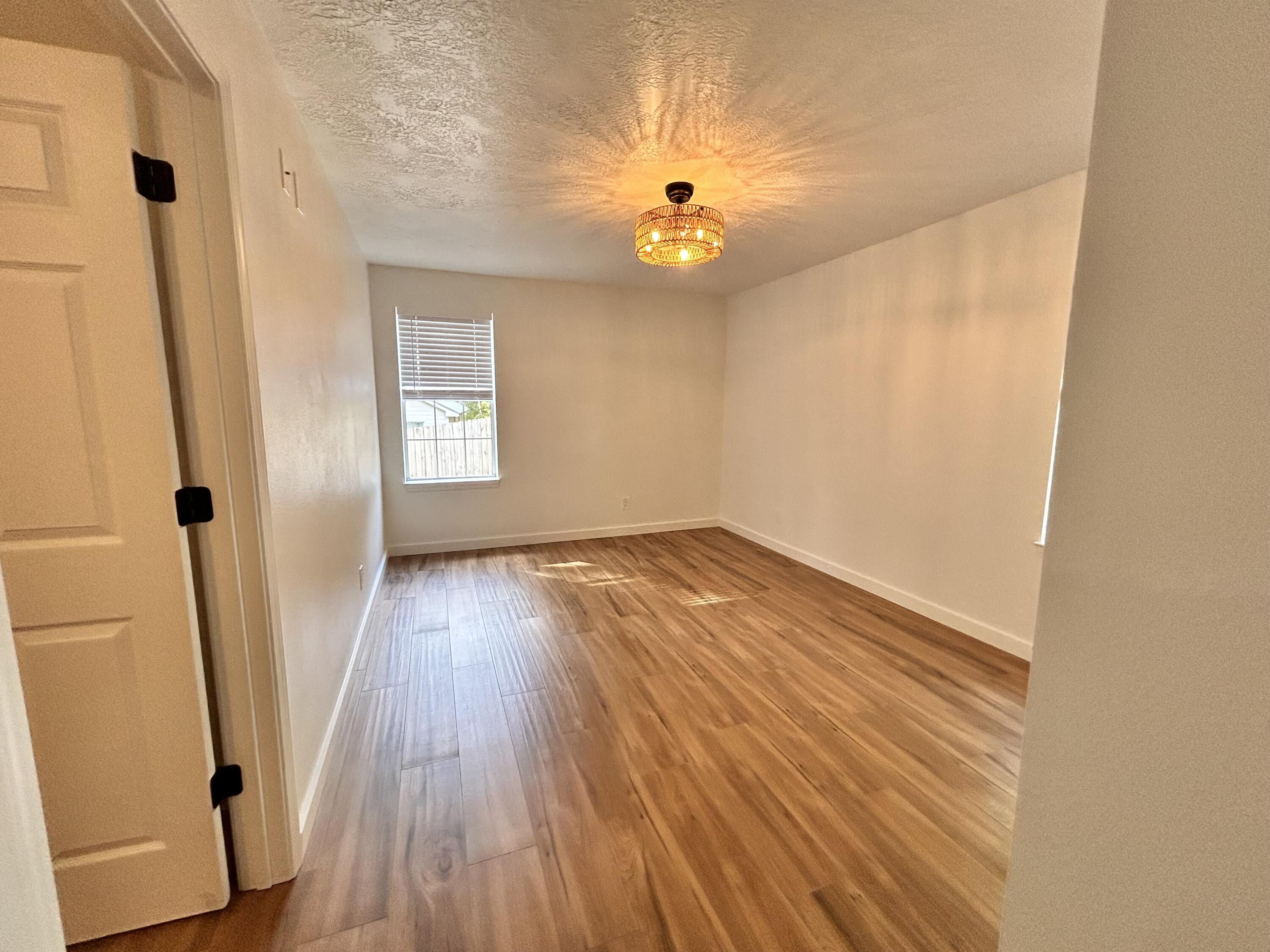 GULFVIEW HEIGHTS 1ST ADDN - Residential Lease