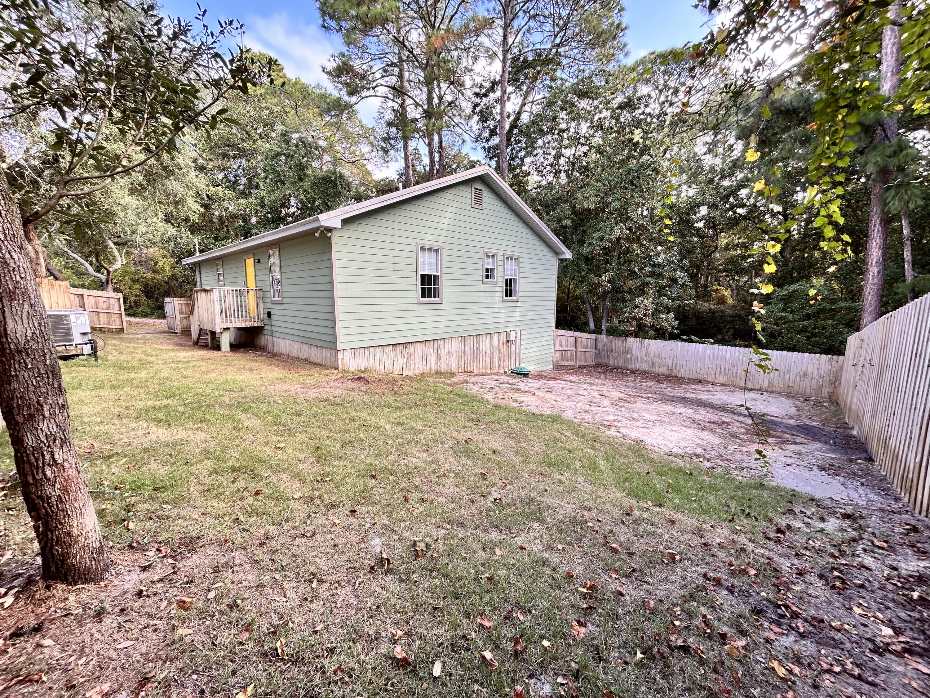GULFVIEW HEIGHTS 1ST ADDN - Residential Lease