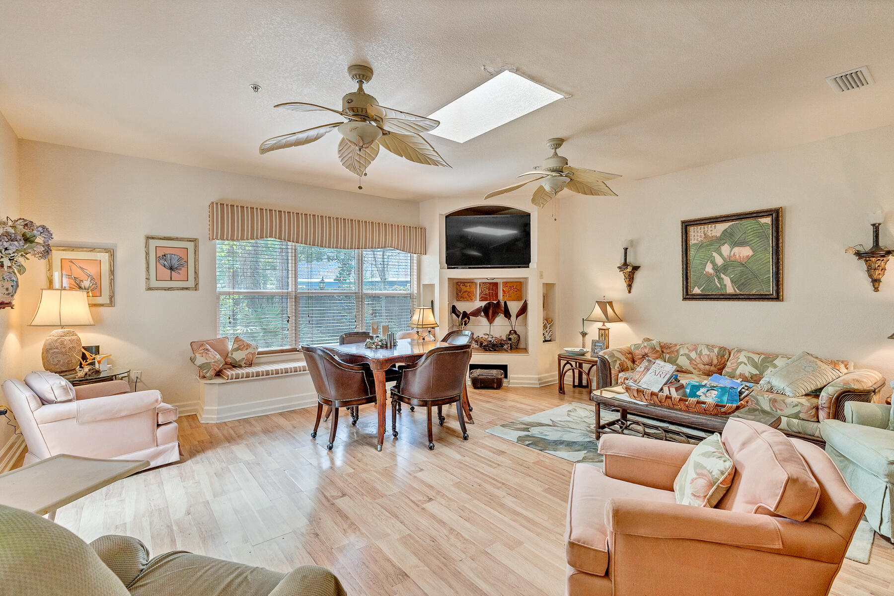 RAINTREE ESTATES #2 - Residential