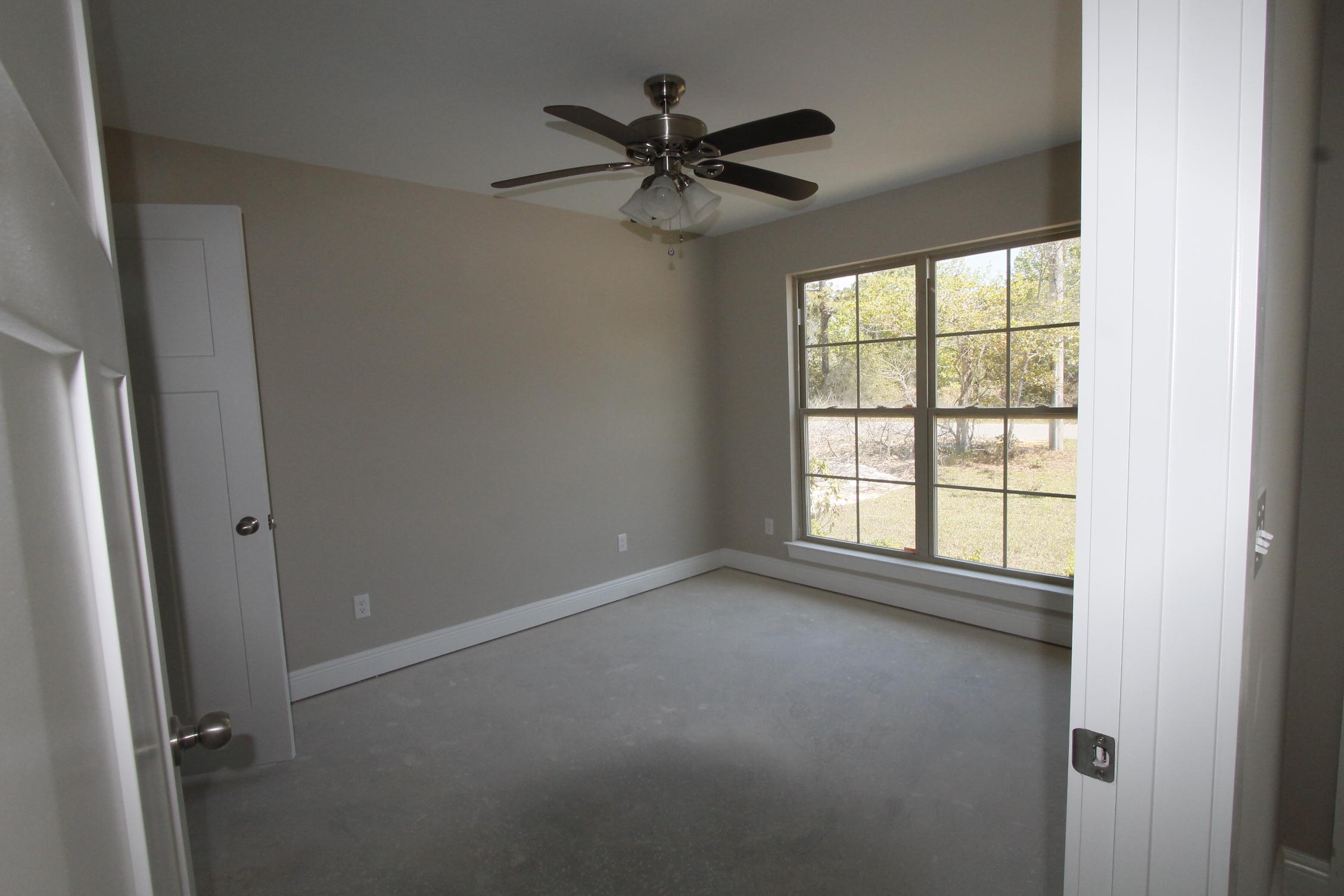 CRESCENT SHORES - Residential