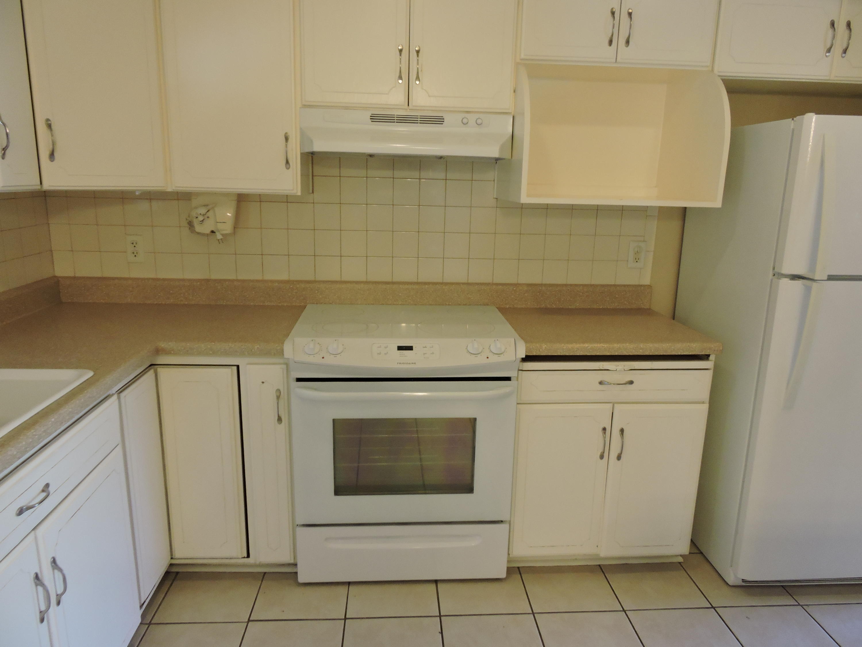 COUNTRYVIEW ESTATES - Residential