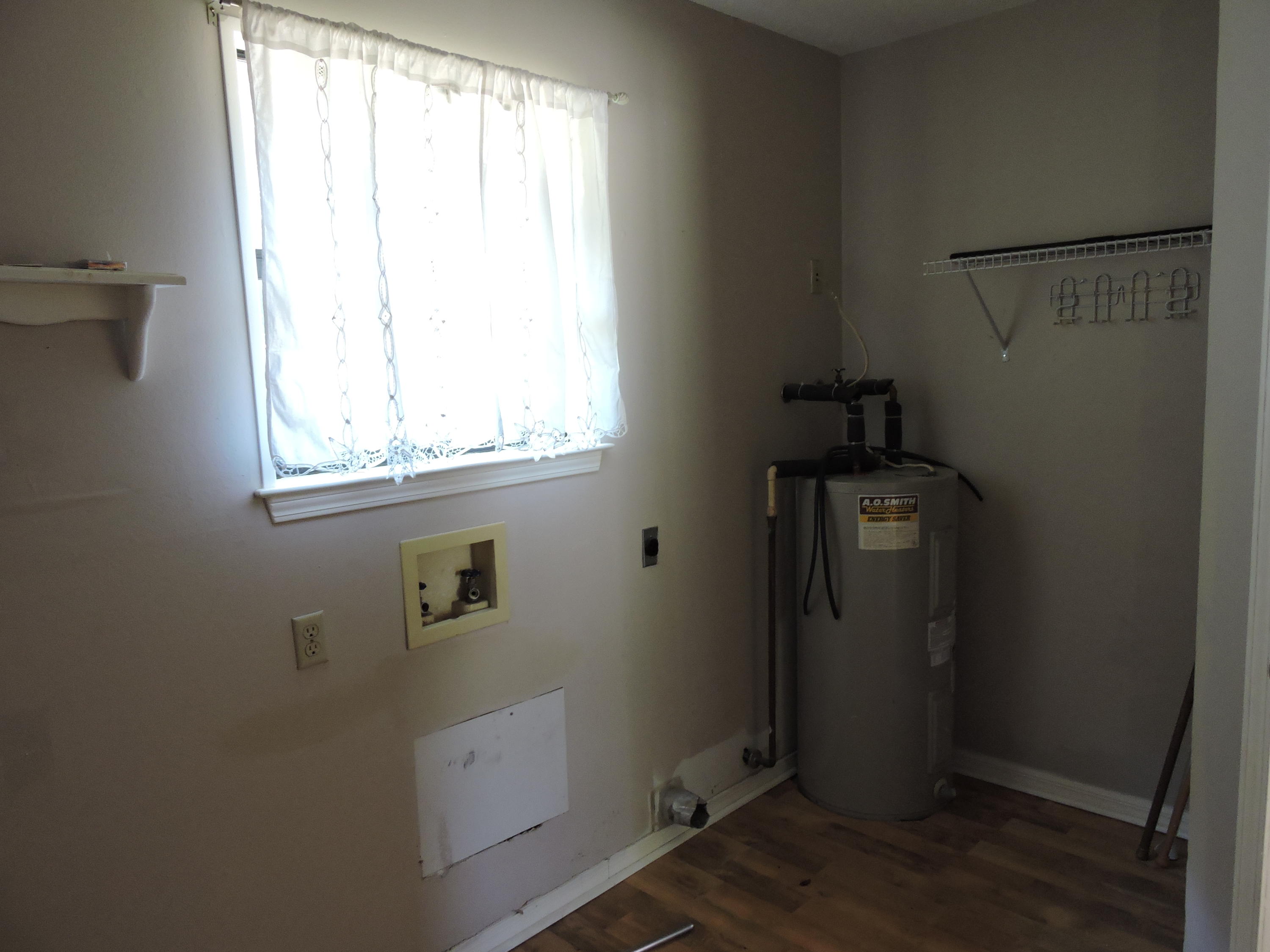 COUNTRYVIEW ESTATES - Residential