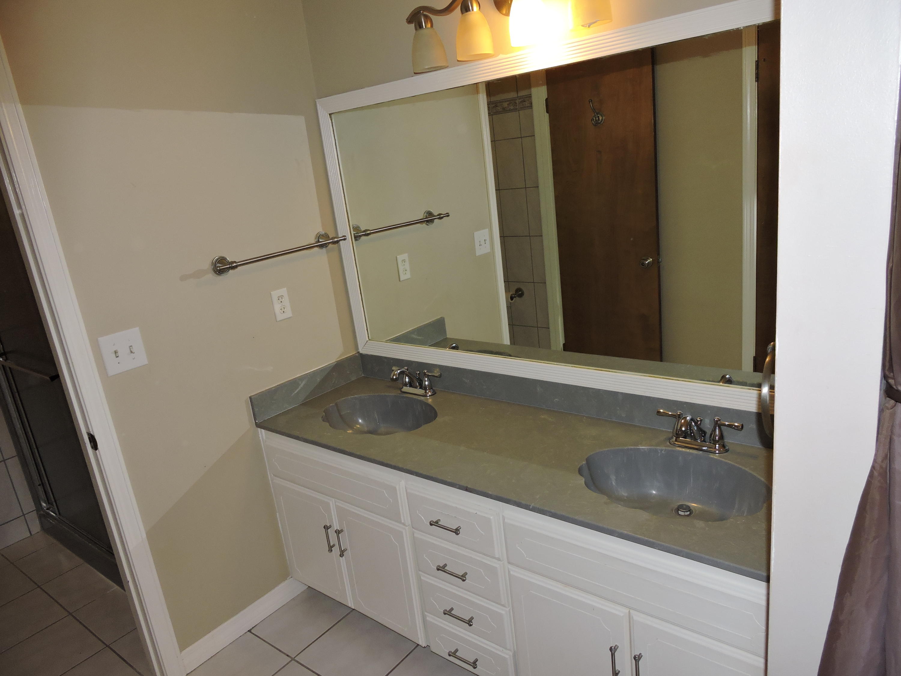 COUNTRYVIEW ESTATES - Residential