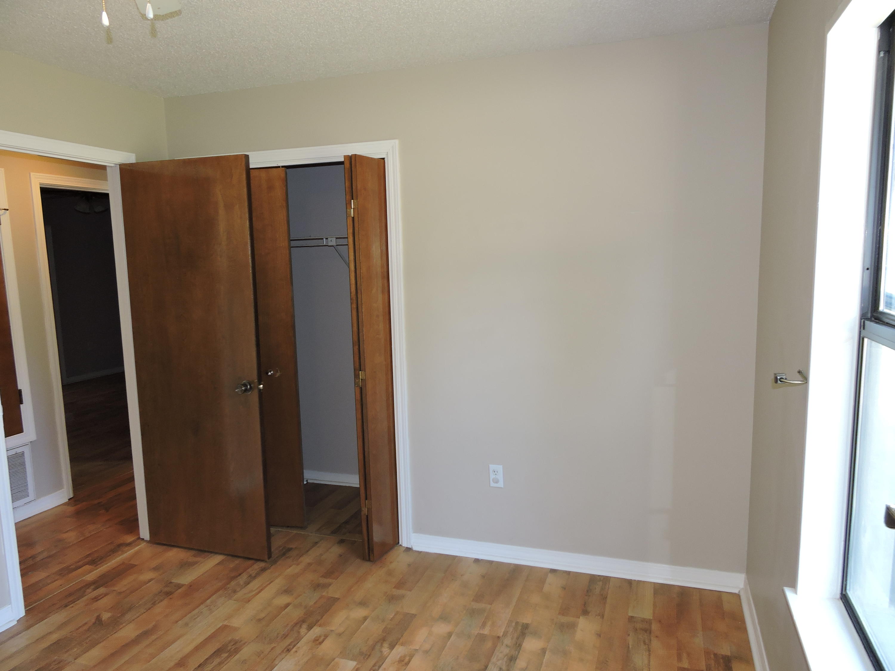 COUNTRYVIEW ESTATES - Residential