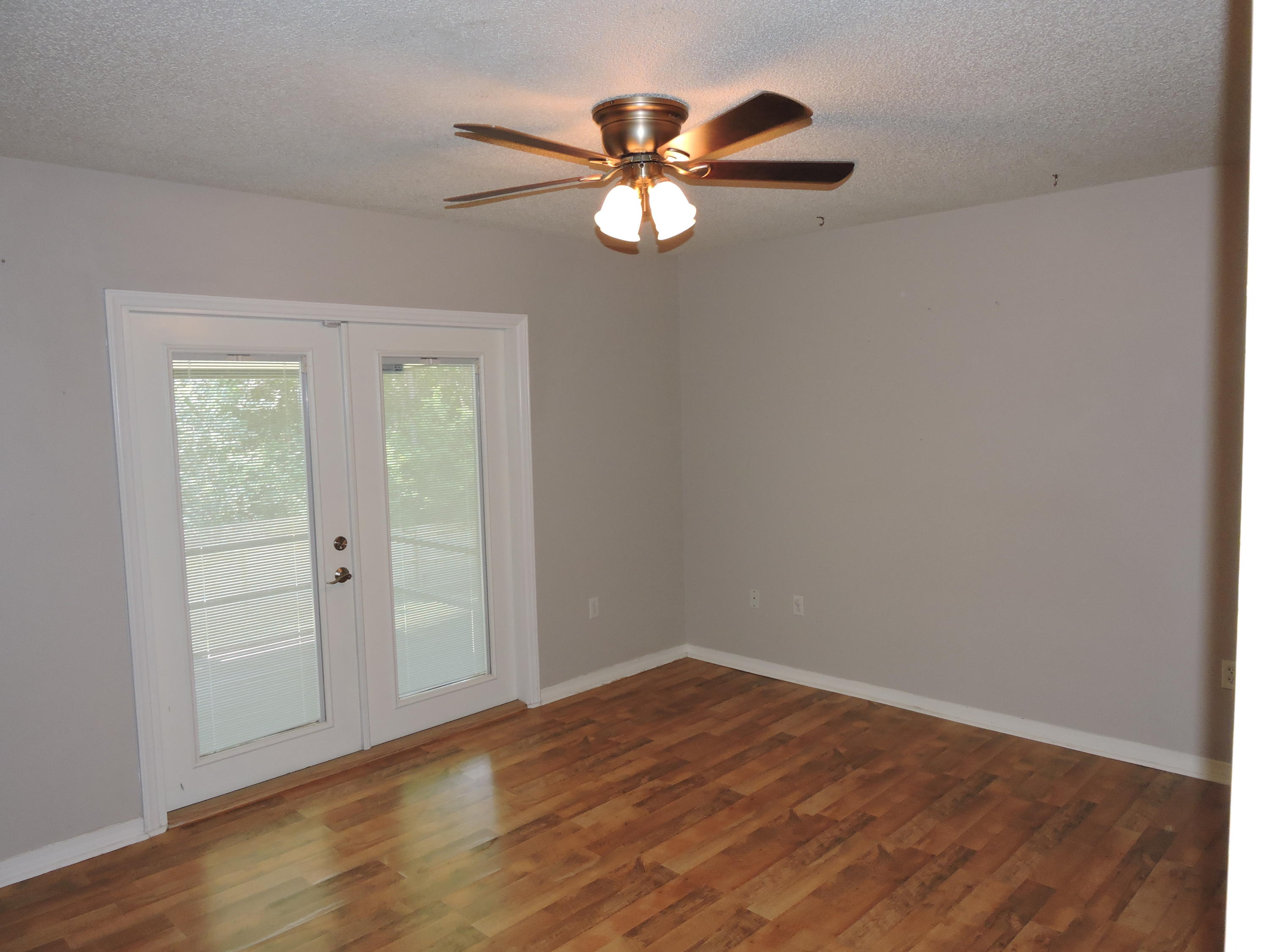 COUNTRYVIEW ESTATES - Residential