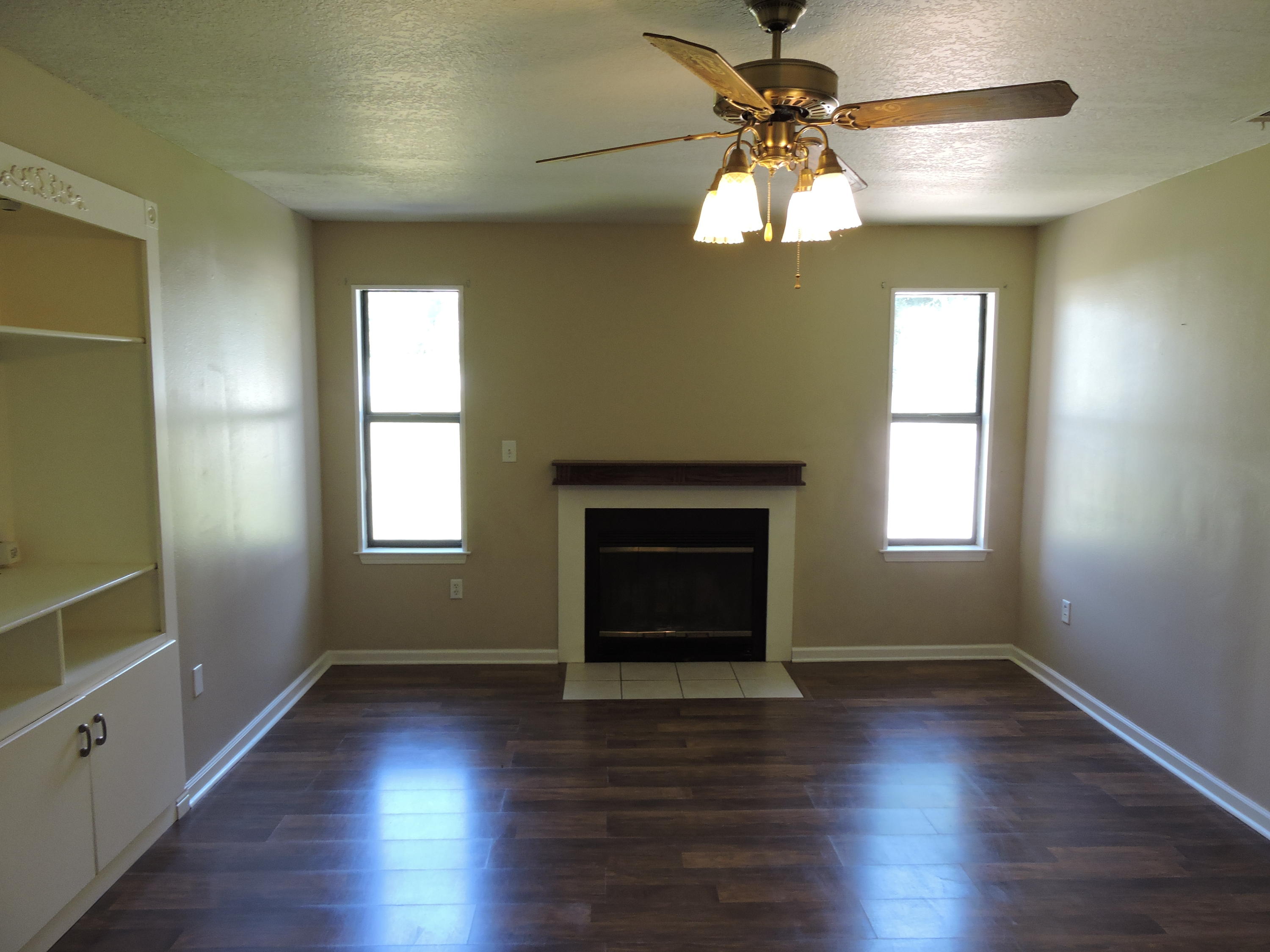 COUNTRYVIEW ESTATES - Residential